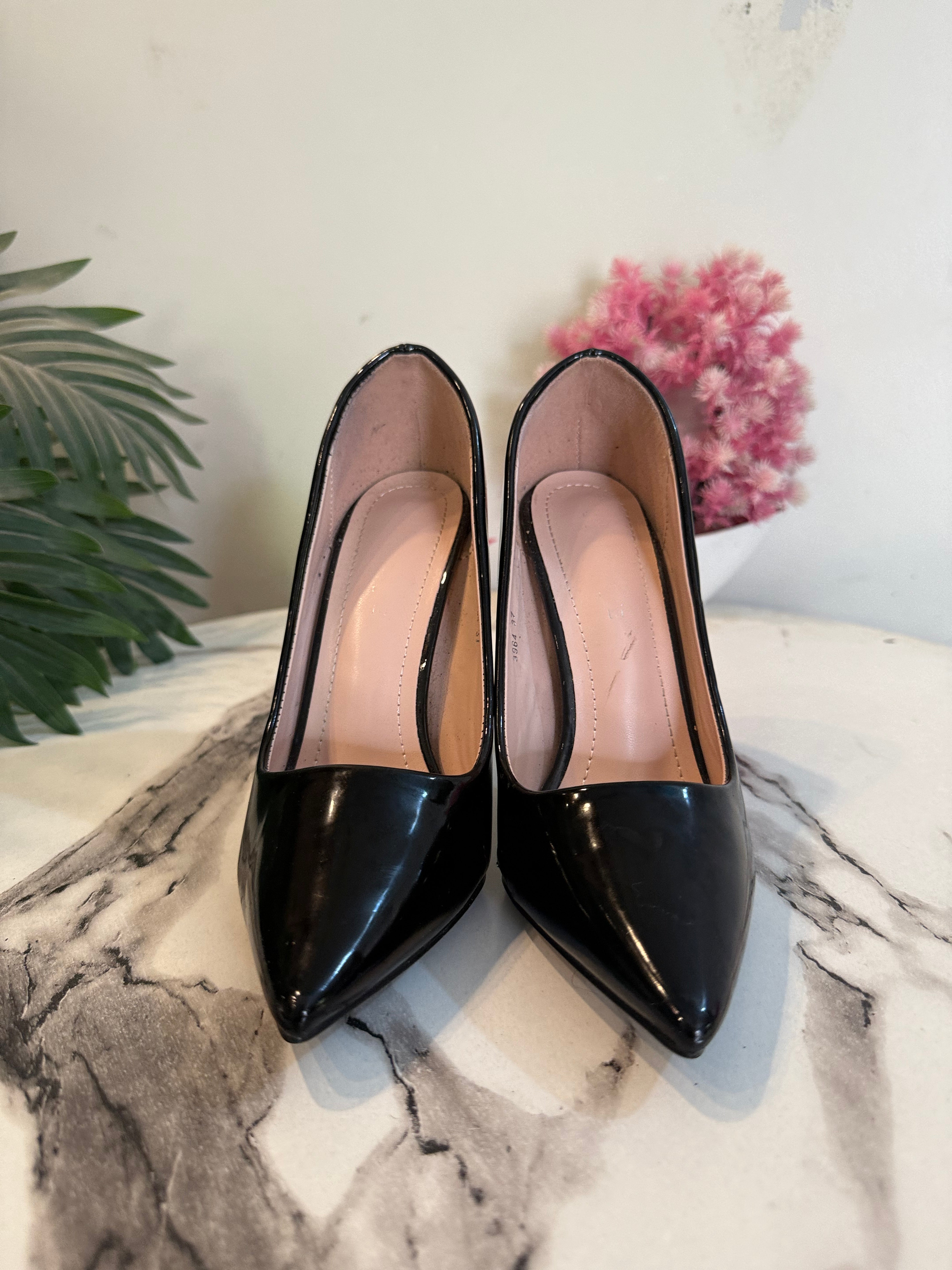 Black coat shoes