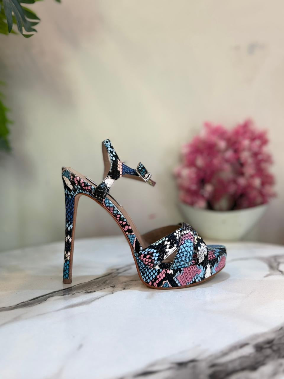 Steve madden