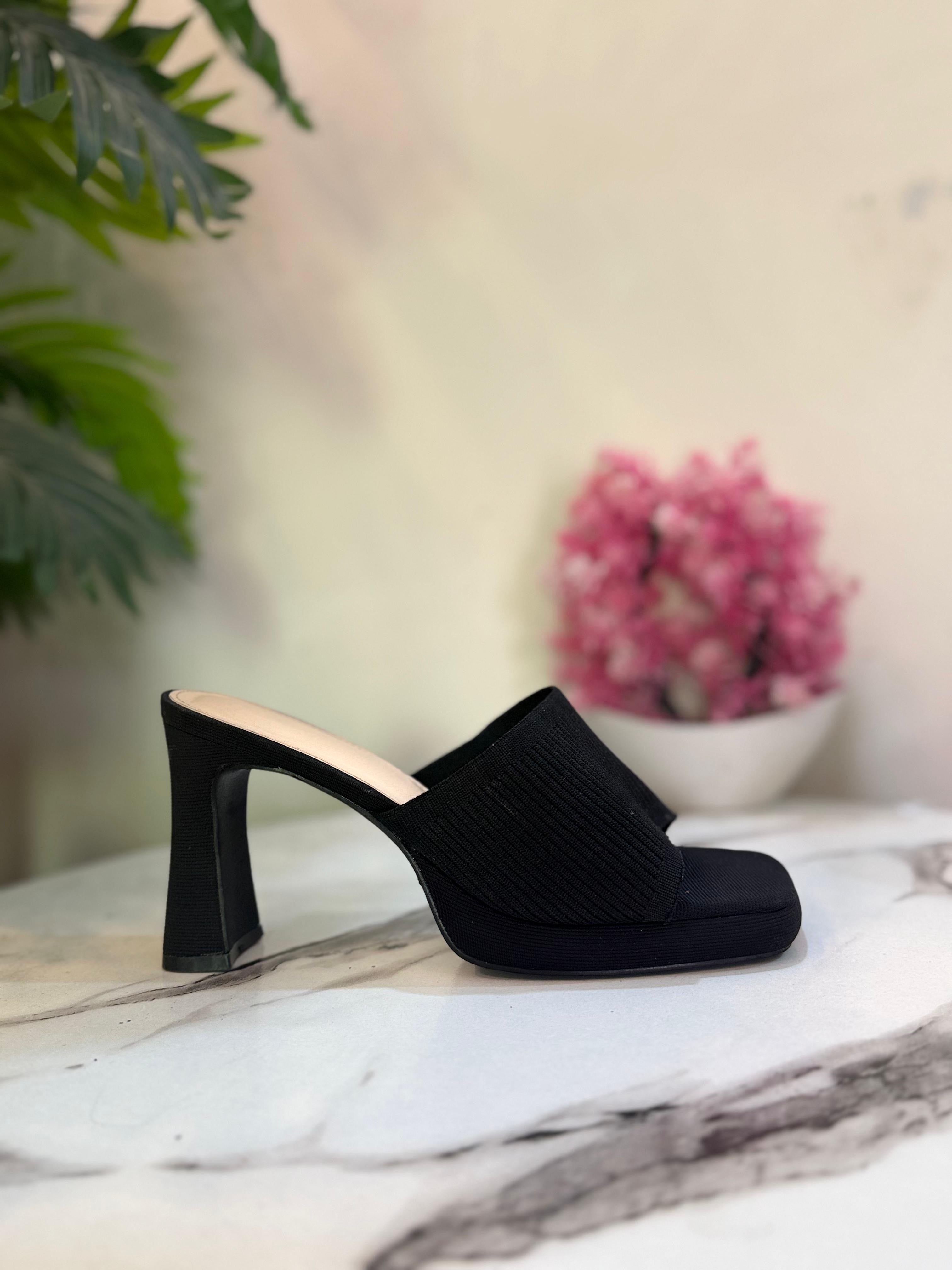 Black block heel