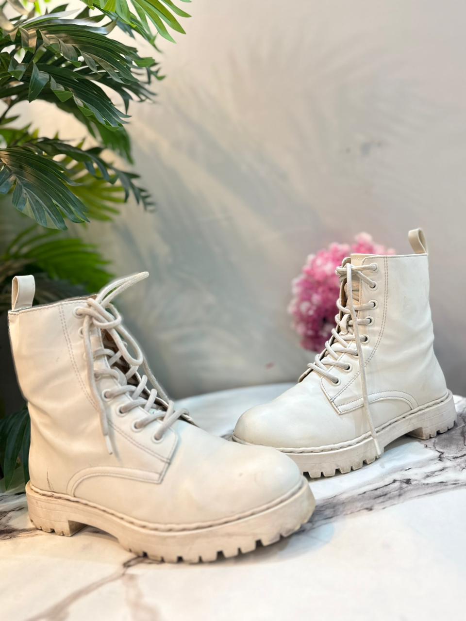 White leather zipper ankle boot (H&M )