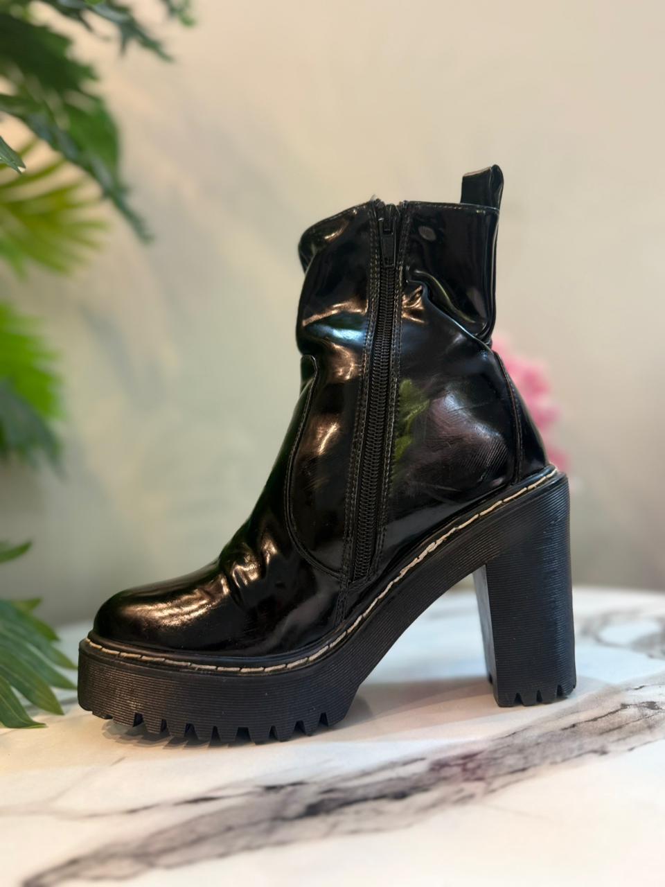 Black patent zipper ankle boot (Unknown)