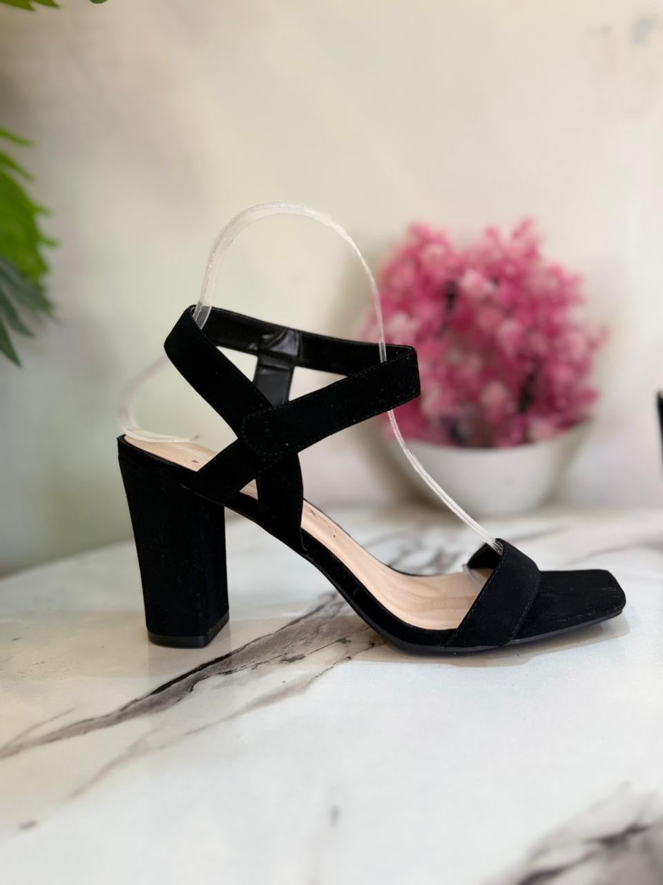 Black block heel Dolce vita