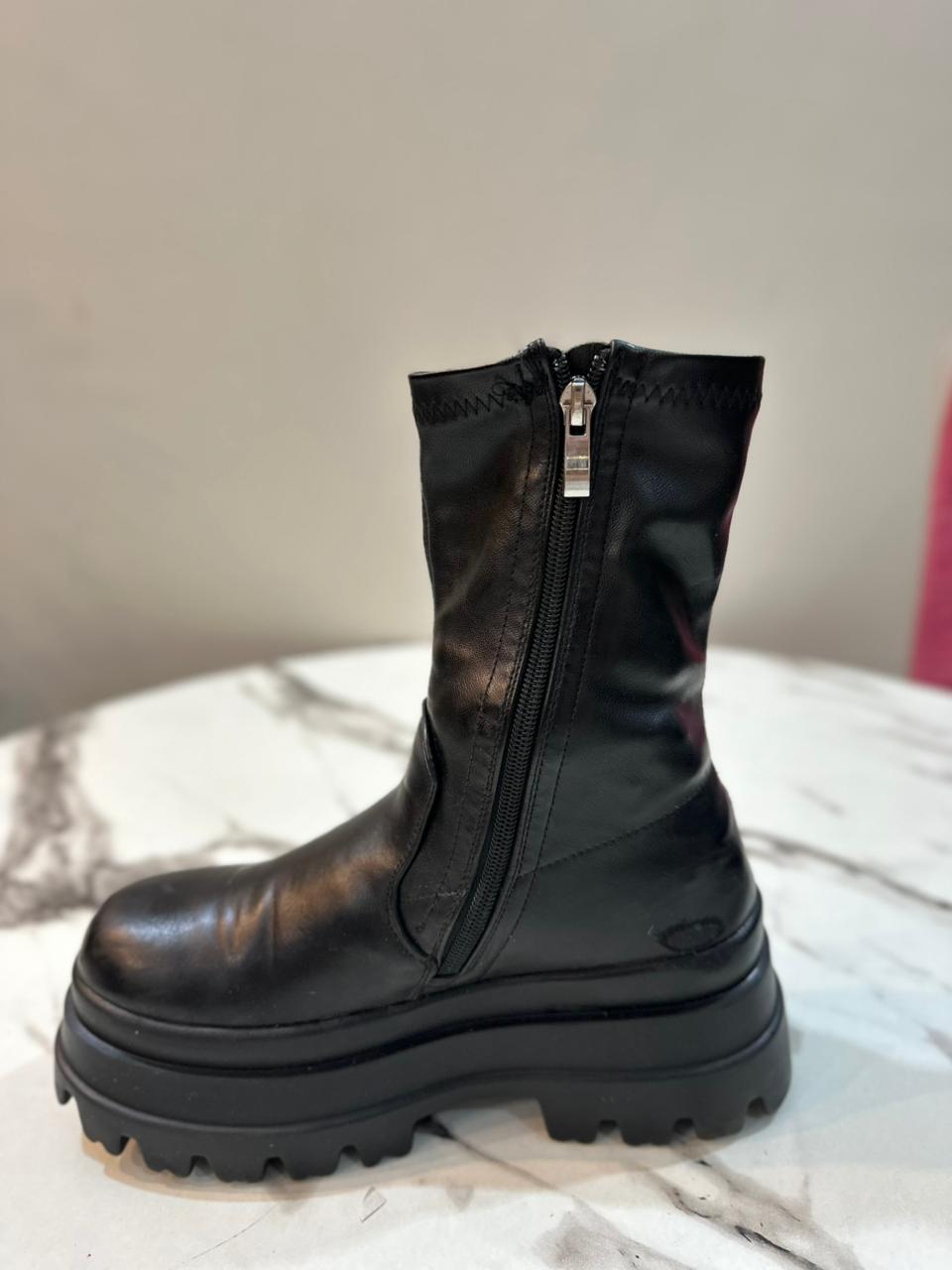 black leather zipper ankle boots (Unknown)