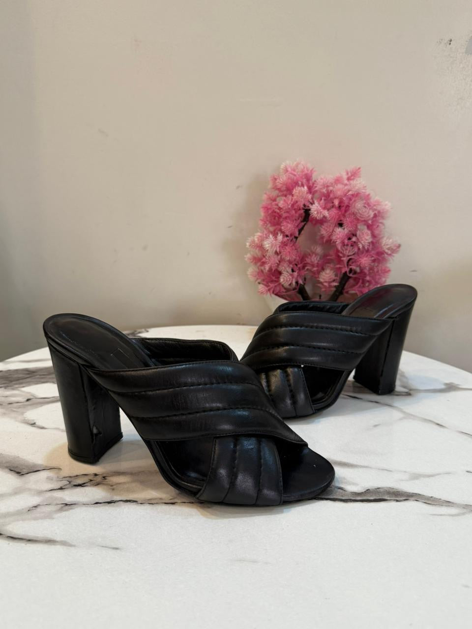 Black block heel
