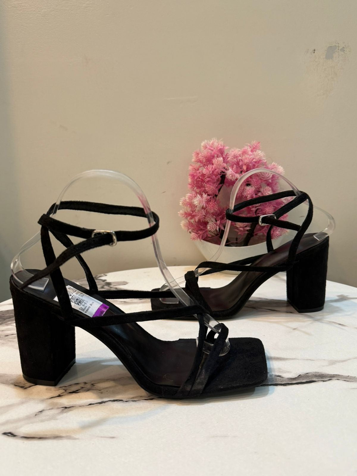 Black block heel