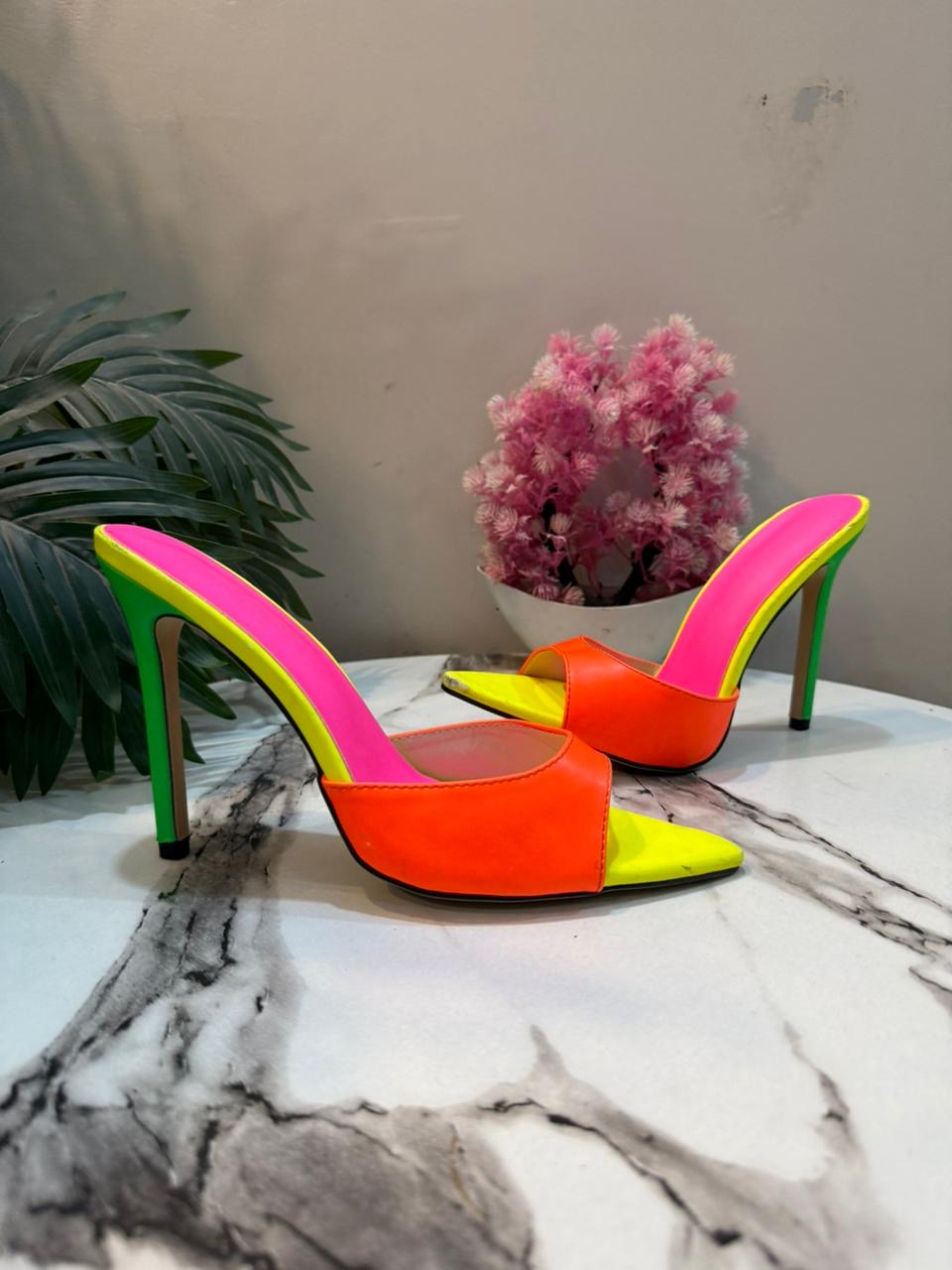 Neon colour pencil heel