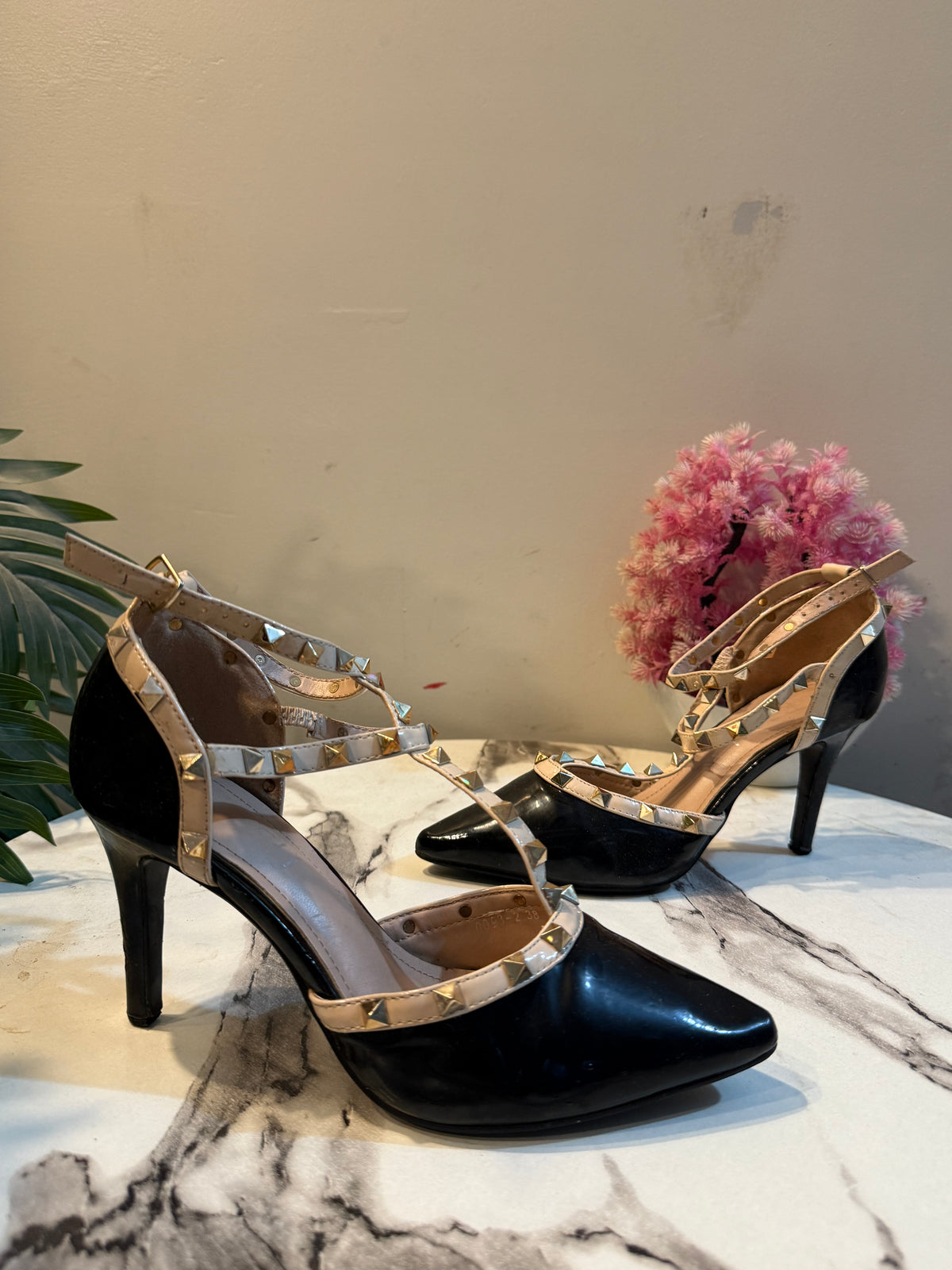Black coat shoes Tulipano