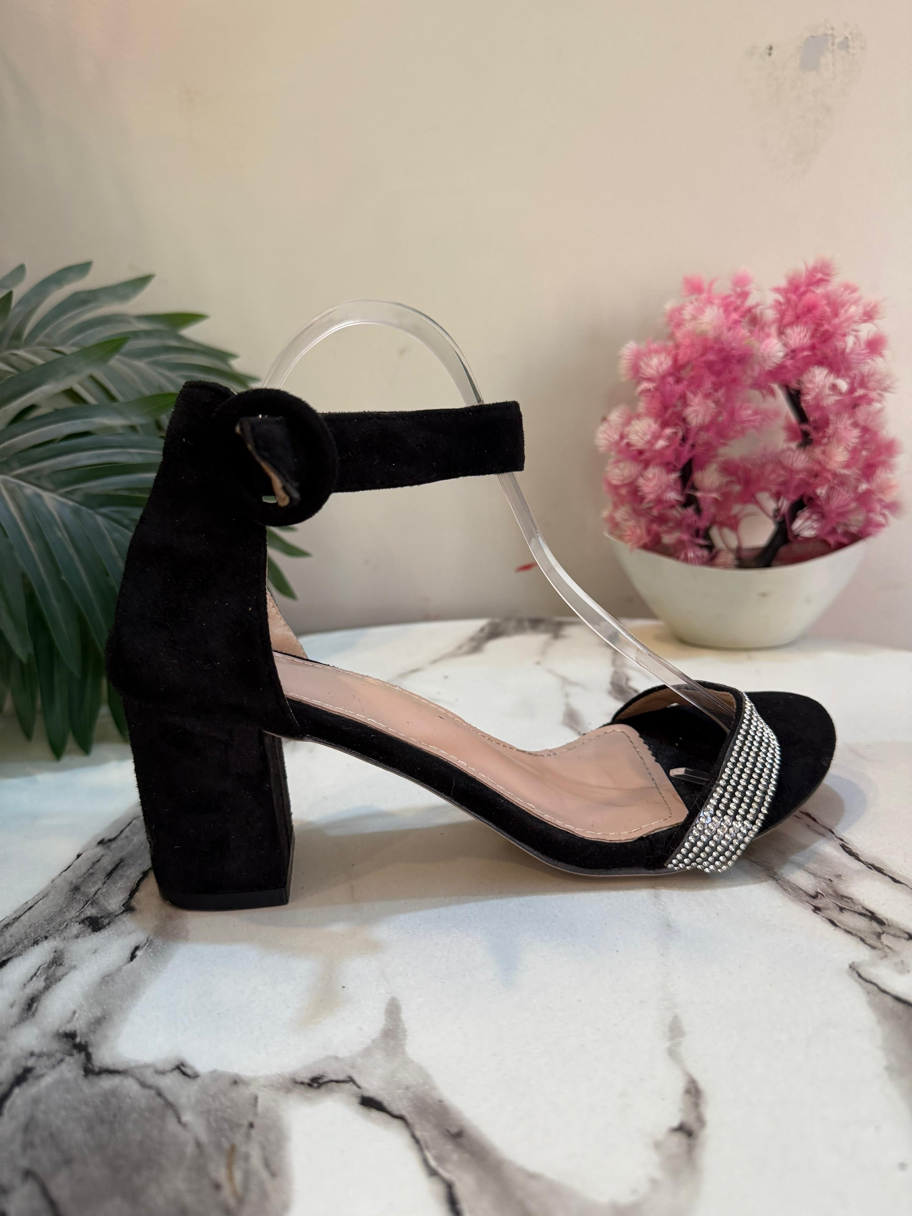 Black kitten heel