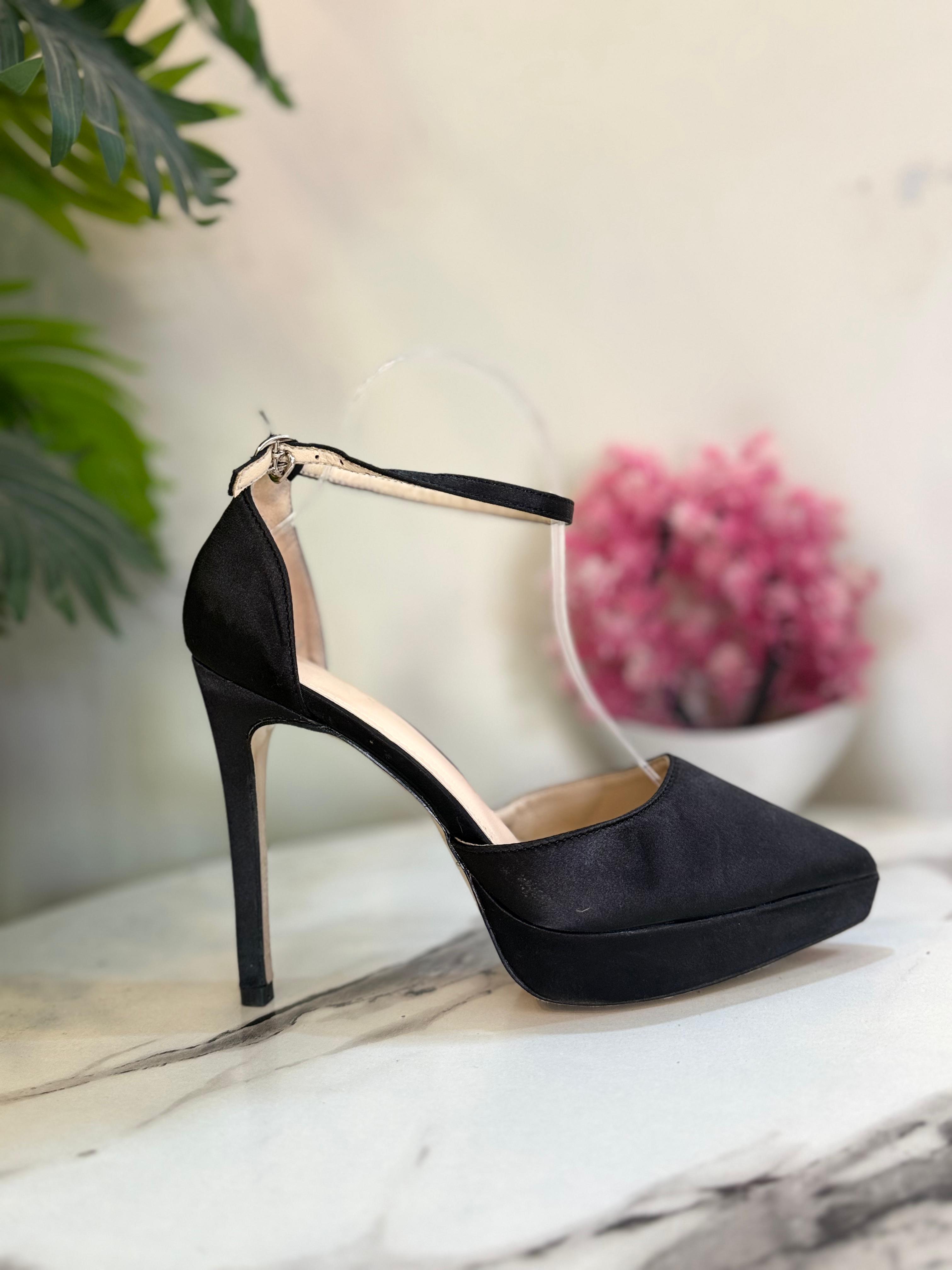 Black coat shoes