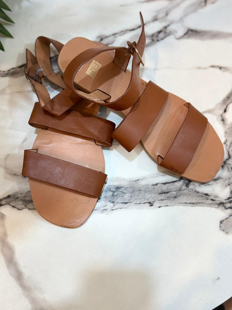 F&F