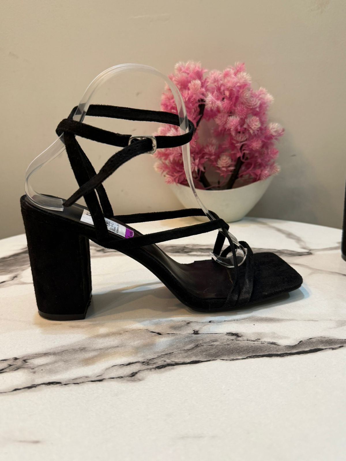 Black block heel