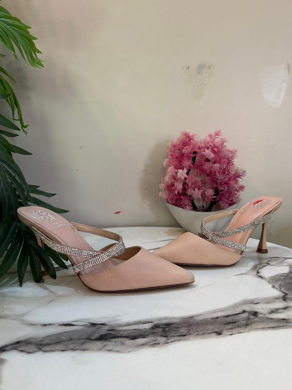 Vince camuto