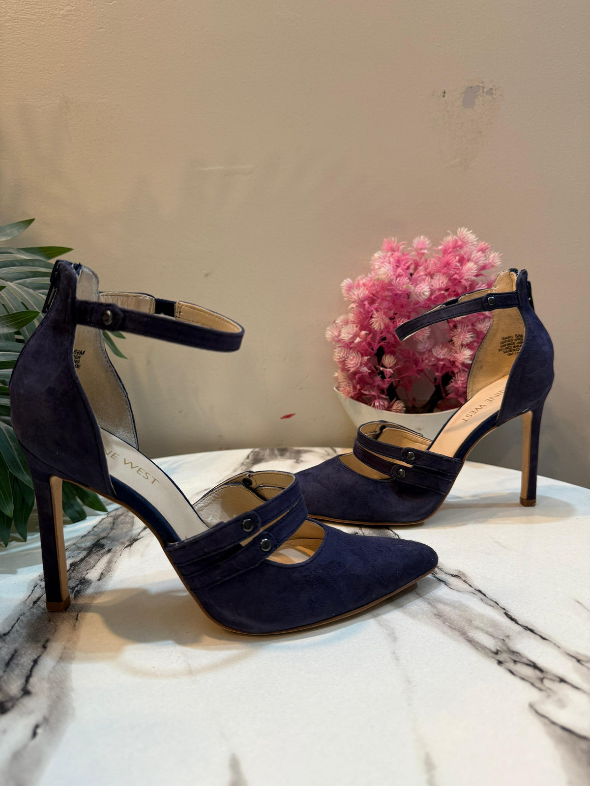 Nine west