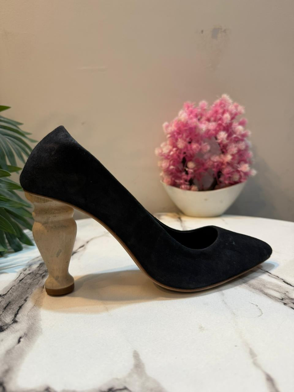 Black coat shoes
