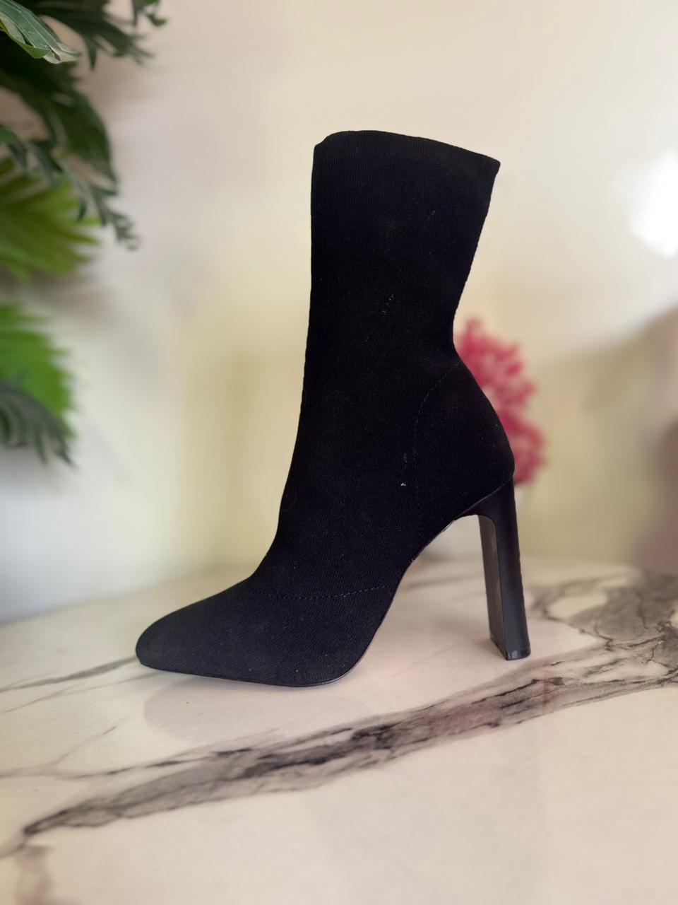 Black sock ankle boot (Aldo)