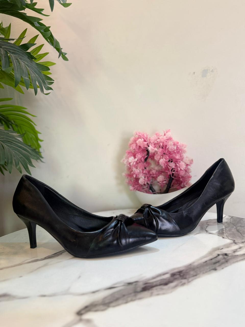 Black coat shoes
