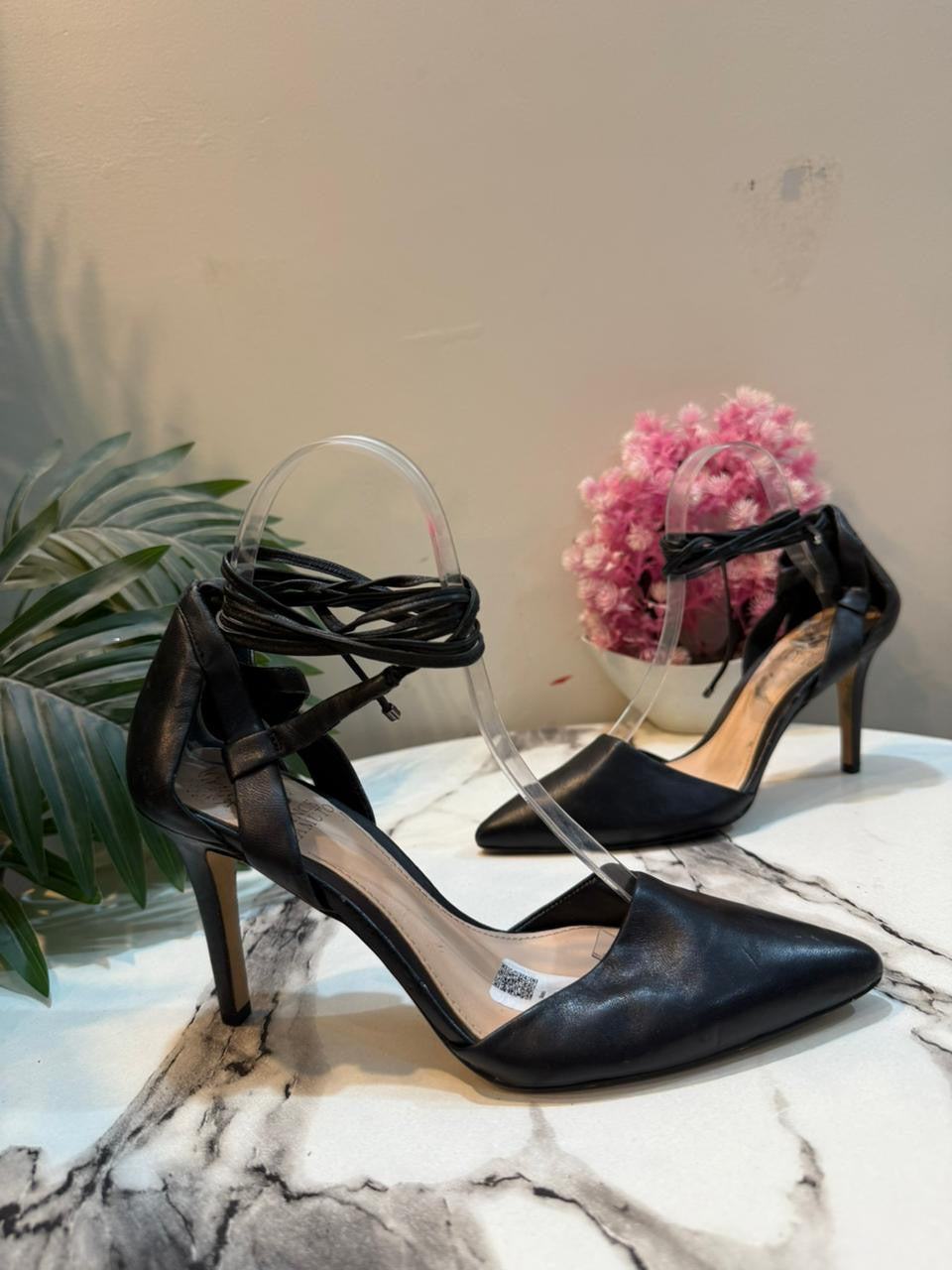 Vince camuto