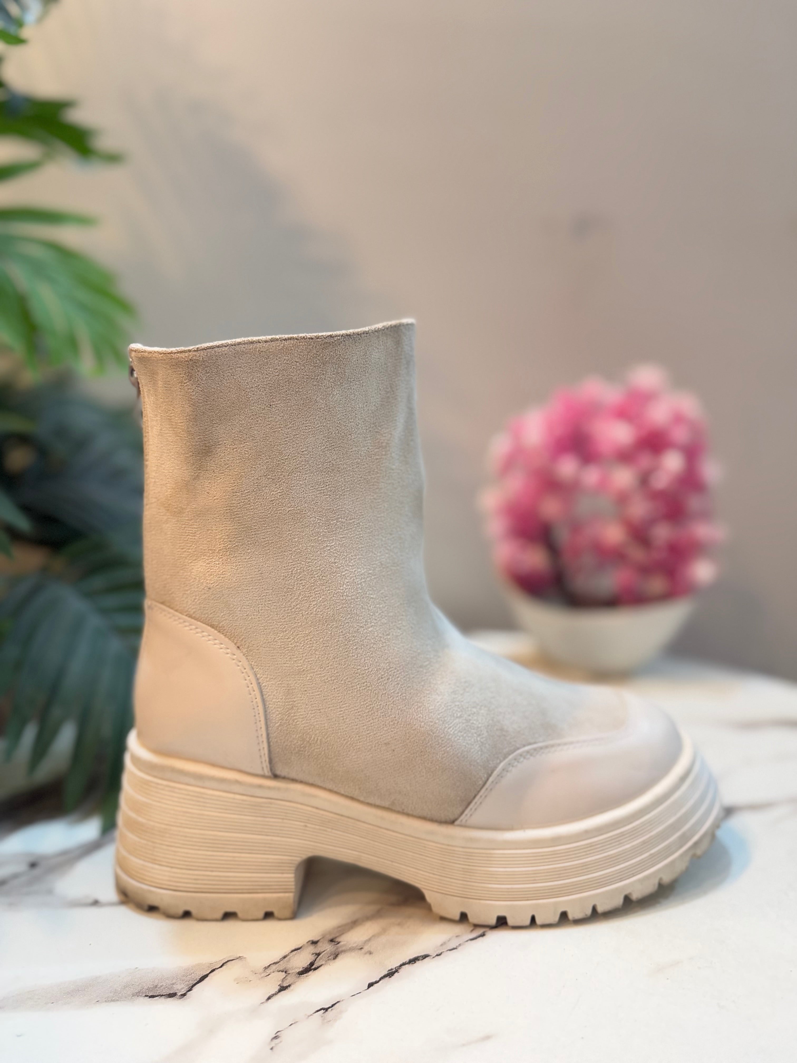 White suede back zipper ankle boot (unknown)