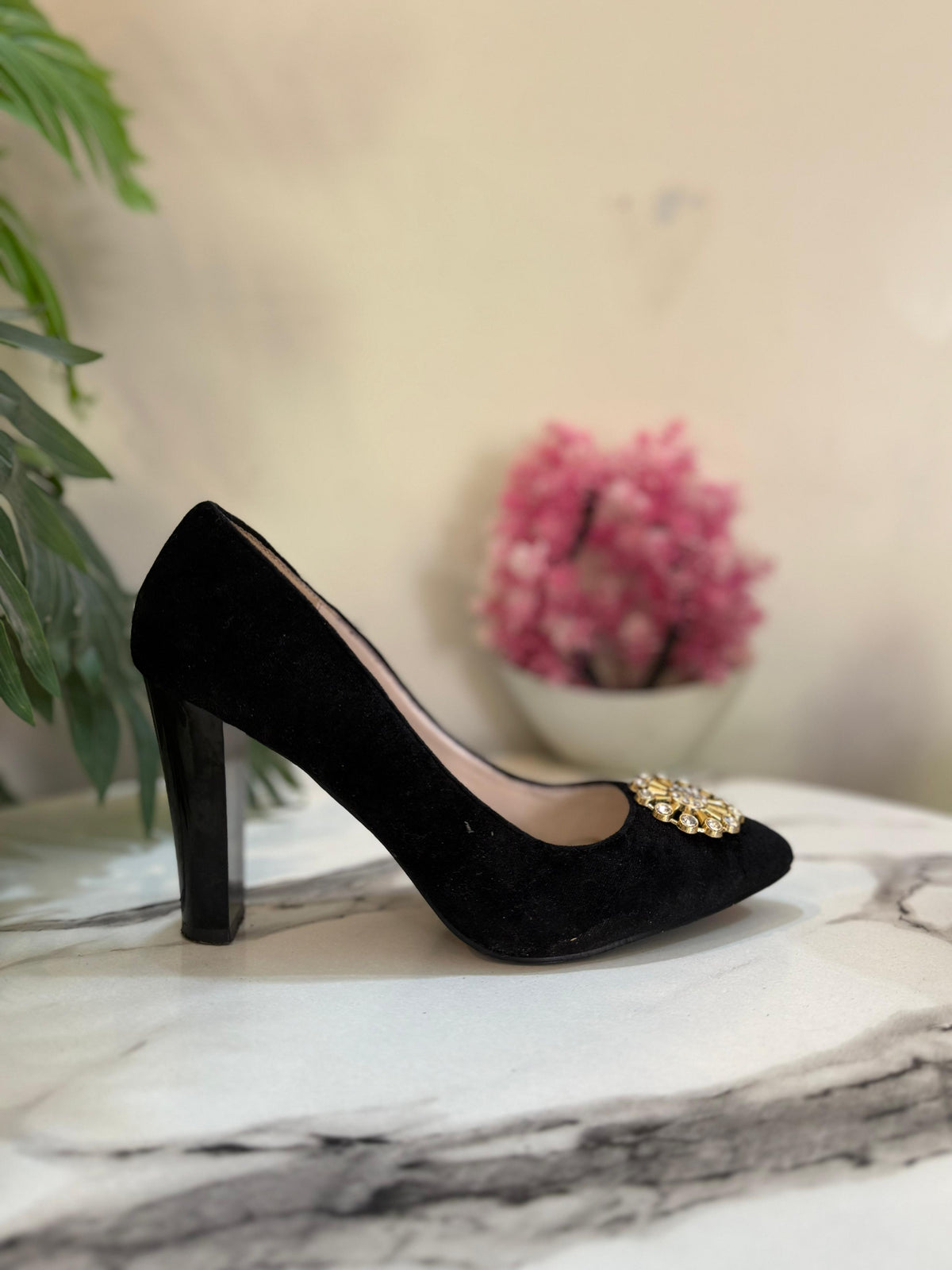 Black coat shoes