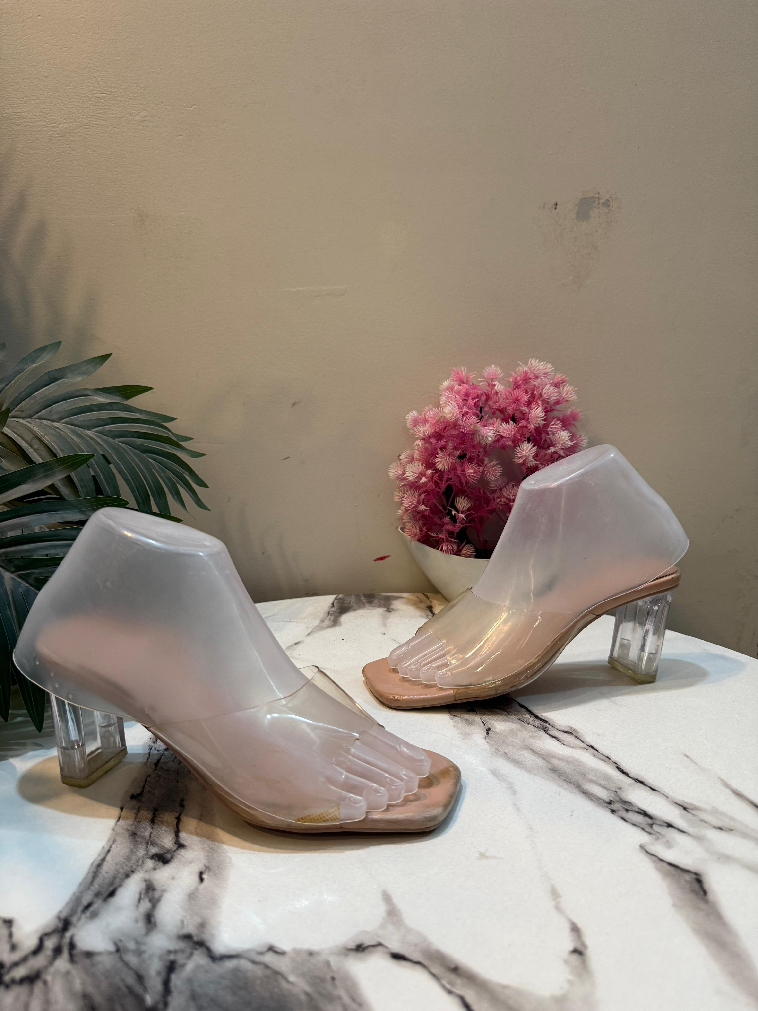 Transparent heel