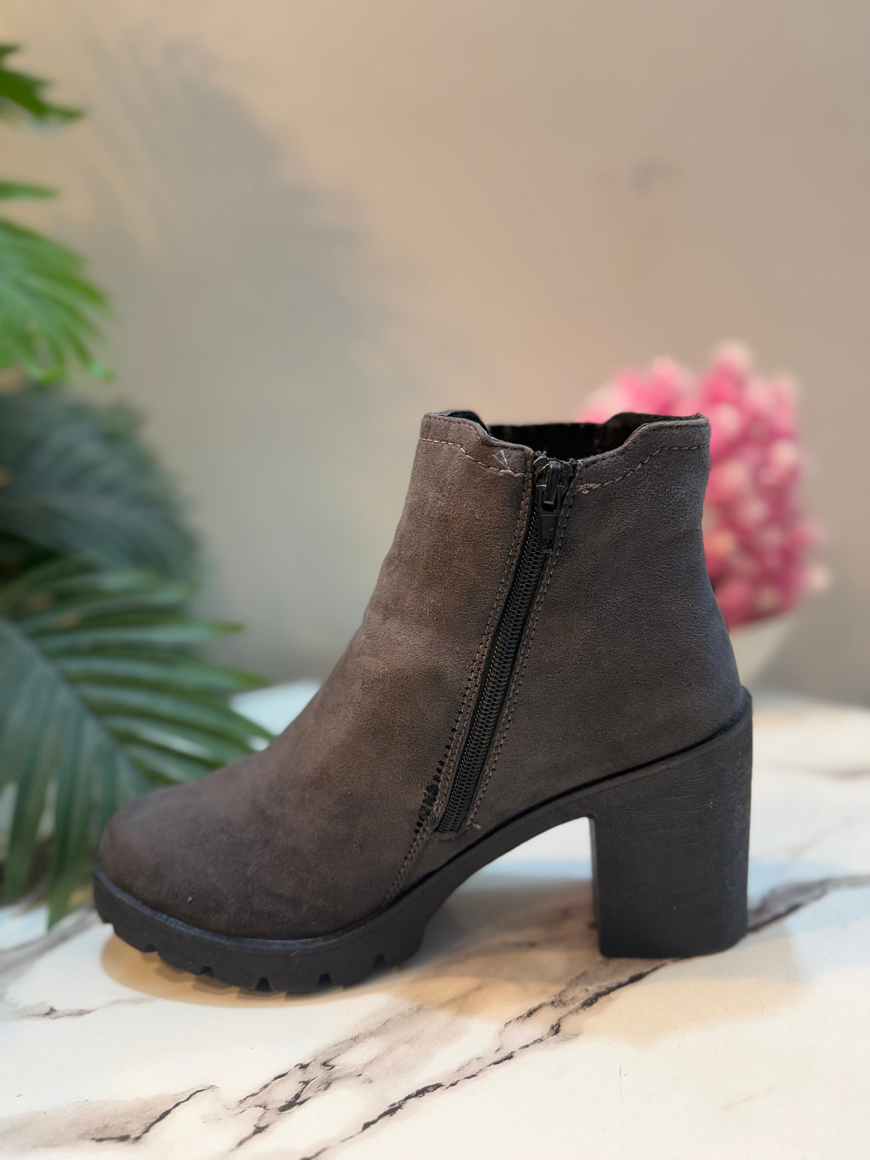 Grey chelsea suede zipper ankle boot (Graceland)