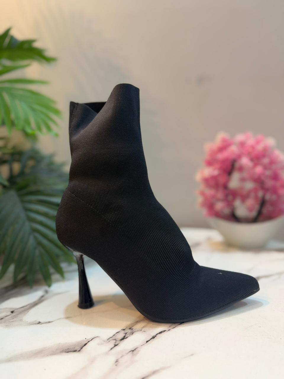 Black sock ankle boots(pimkie)