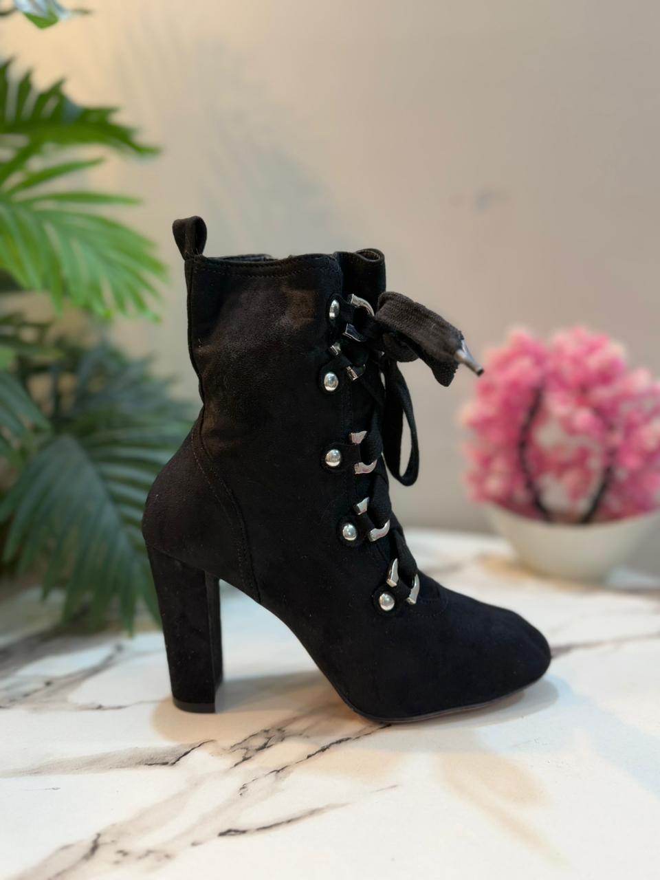 Black suede laceup zipper heeled ankle boot (About You)