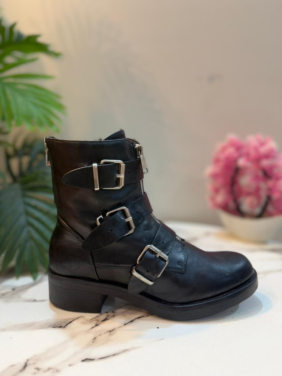 Black leather triple buckle zipper ankle boot european brand