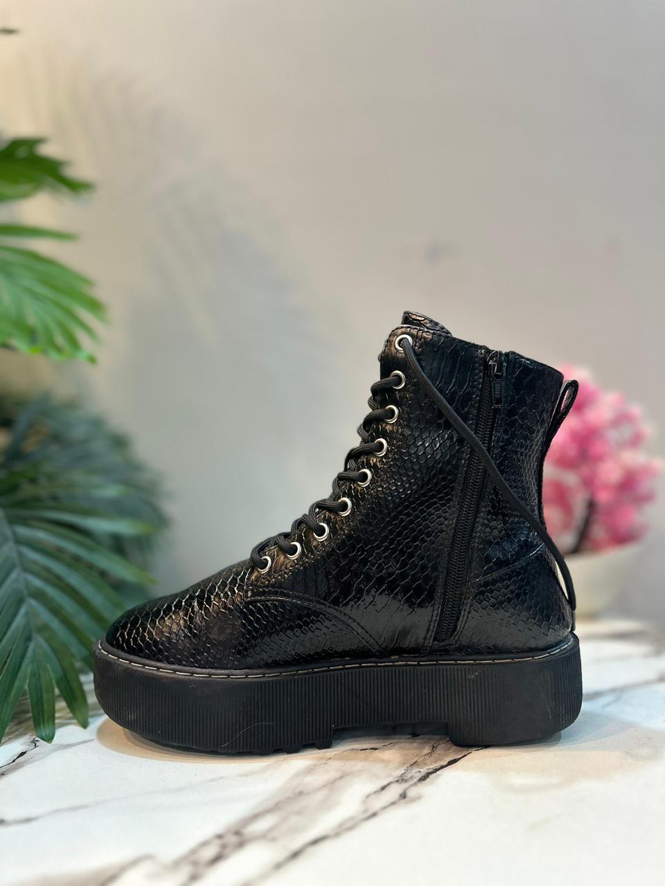 Black leather laceup ankle boot (H&M)