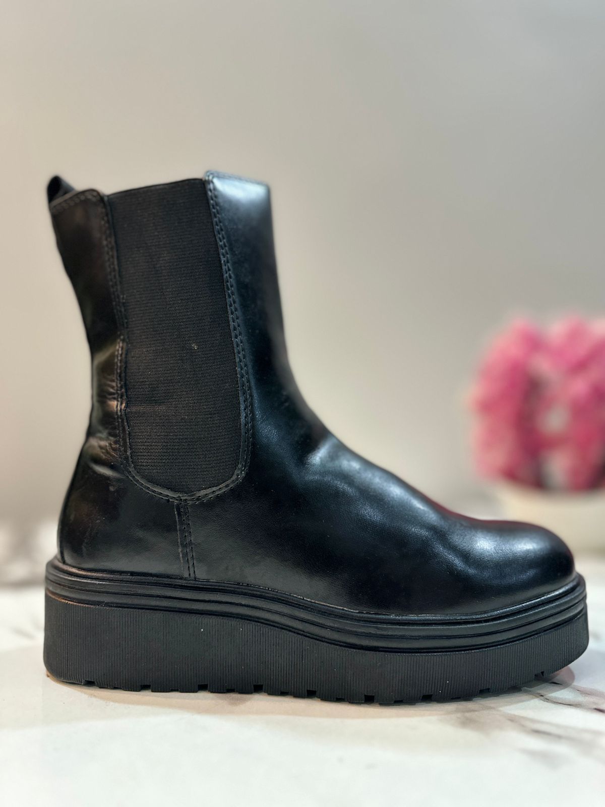 Black leather wedge zipper ankle boot (Marco Tozzi)
