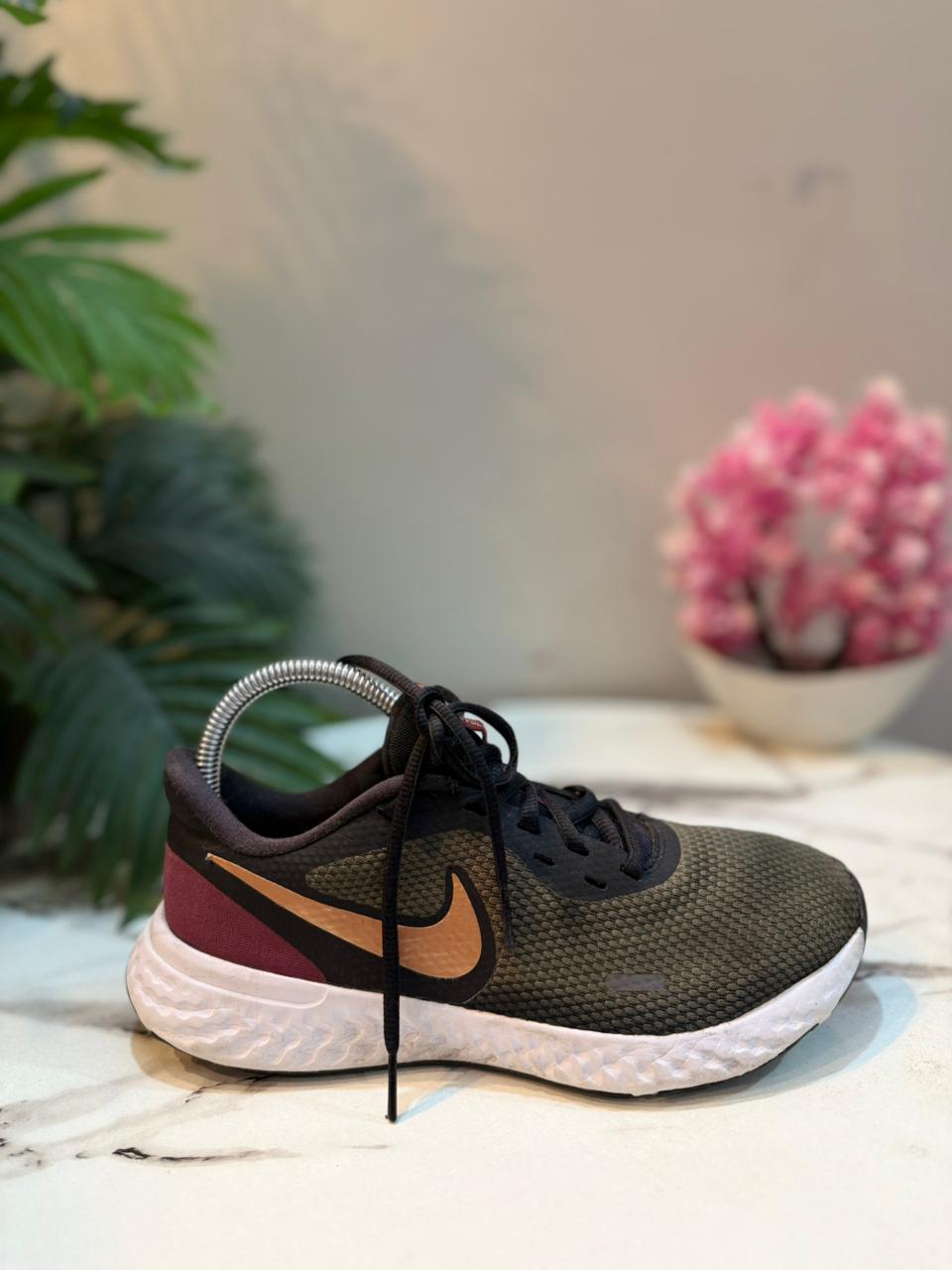 Eur 38 | Nike