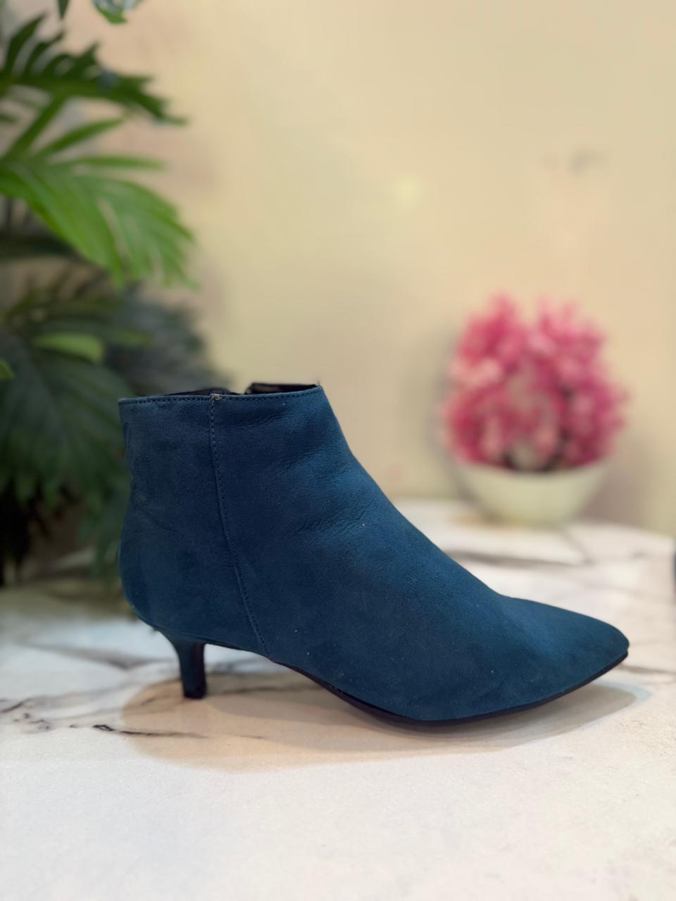 Teal blue suede ankle boot (Jd williams)