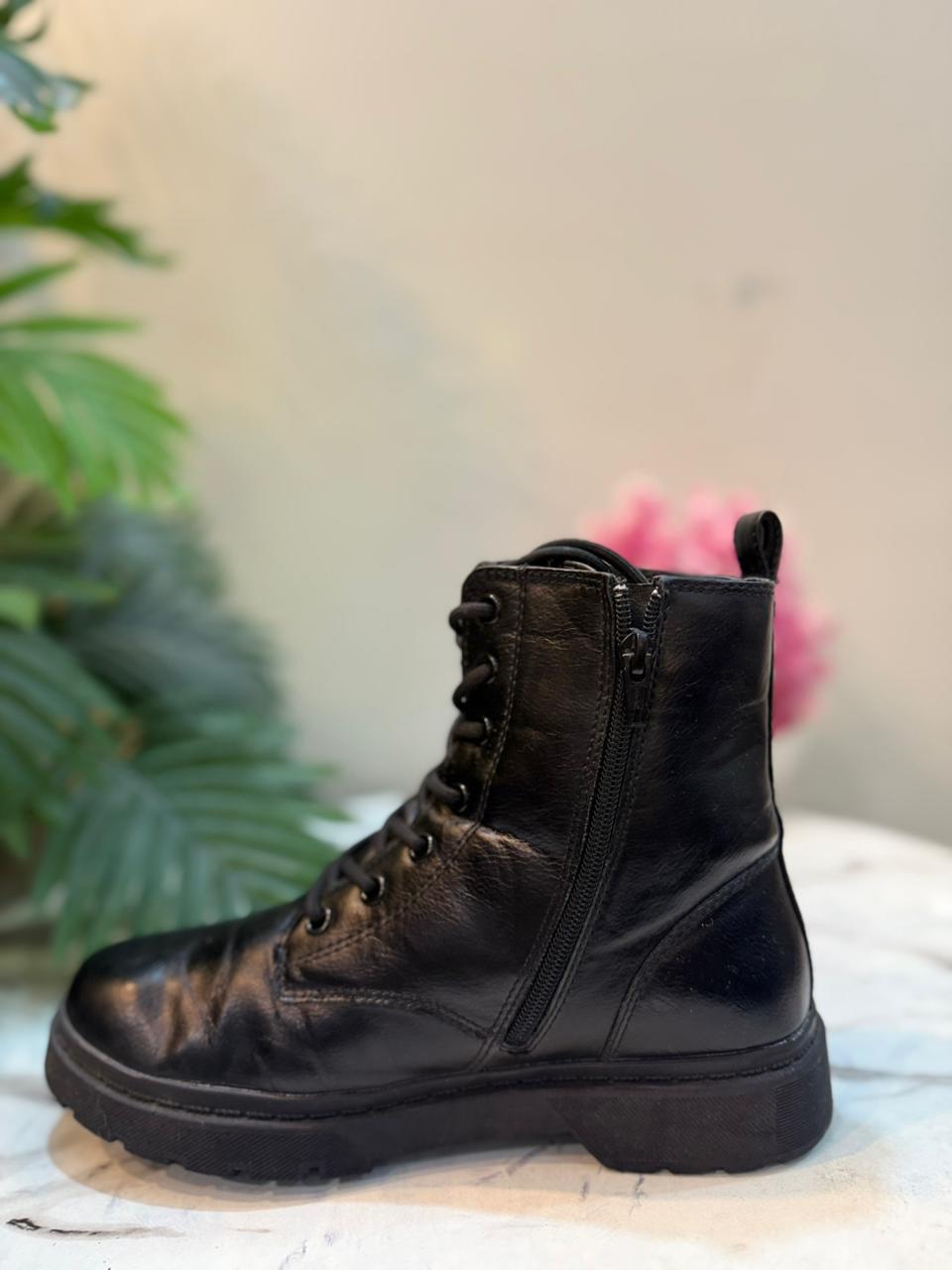 Blavk leather laceup zipper ankle boot (European brand)