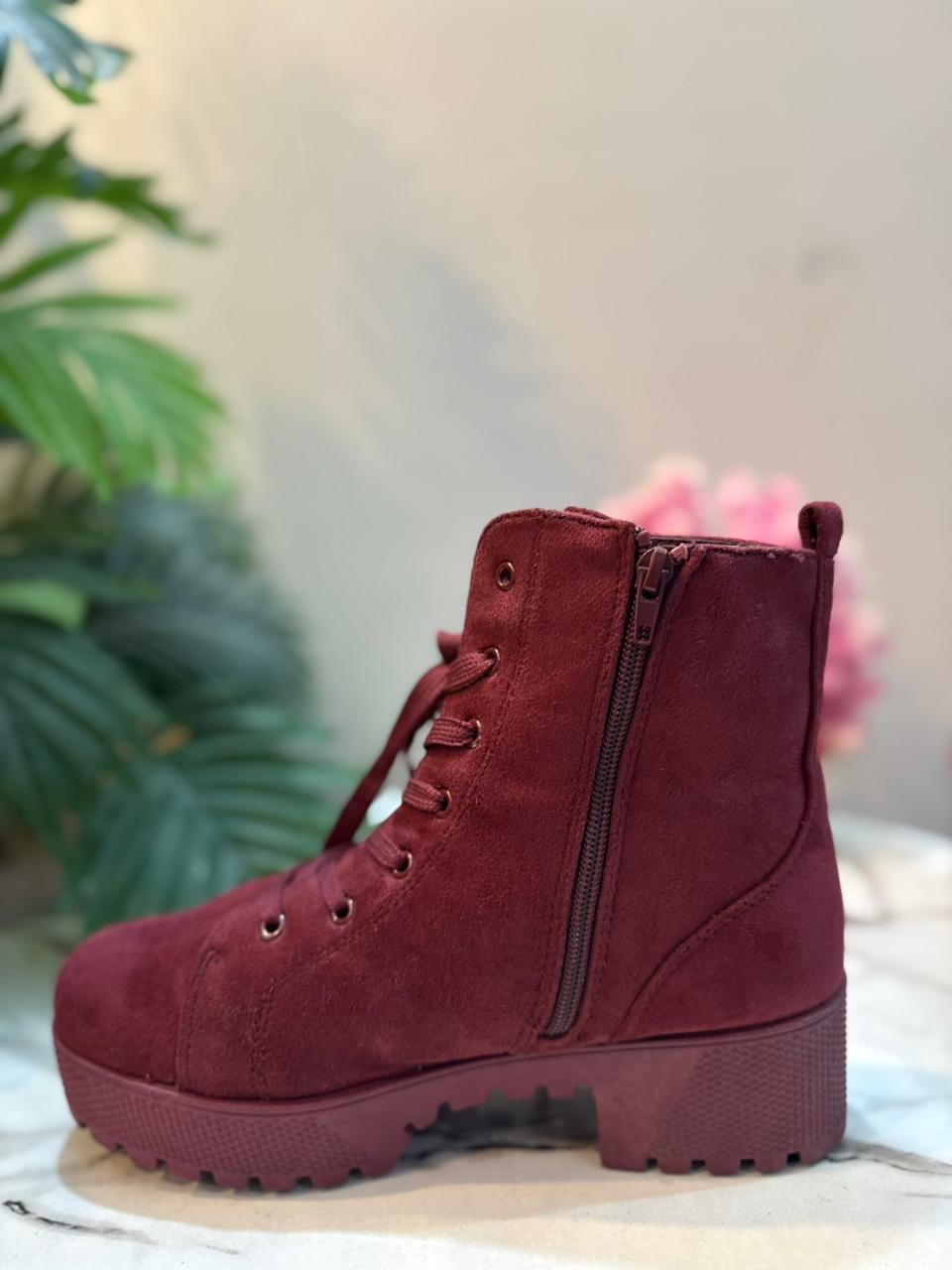 Burgundy suede laceup zipper ankle boot (Rouge helium)