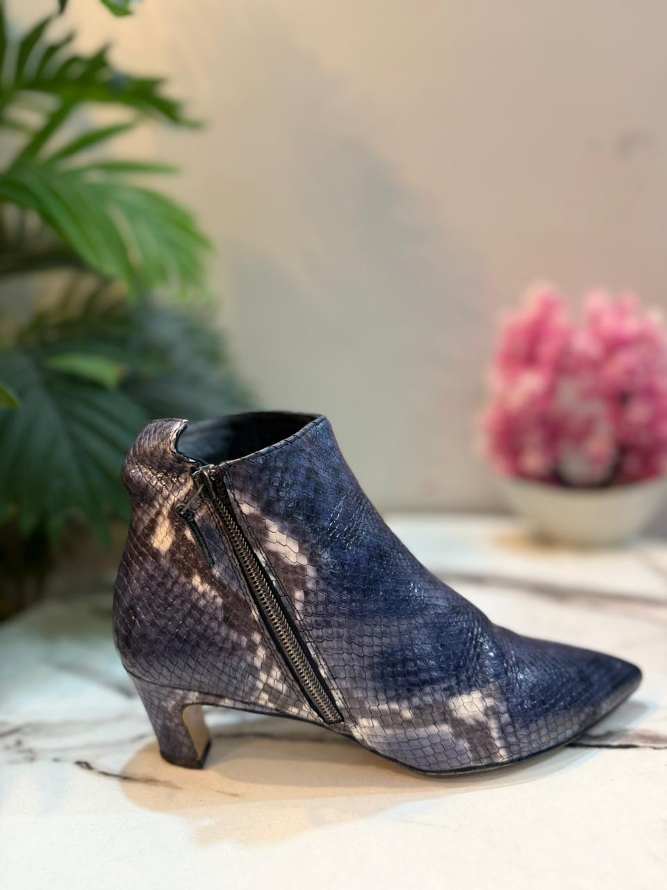 Blue Snake print leather zipper ankle boot (Unknown)
