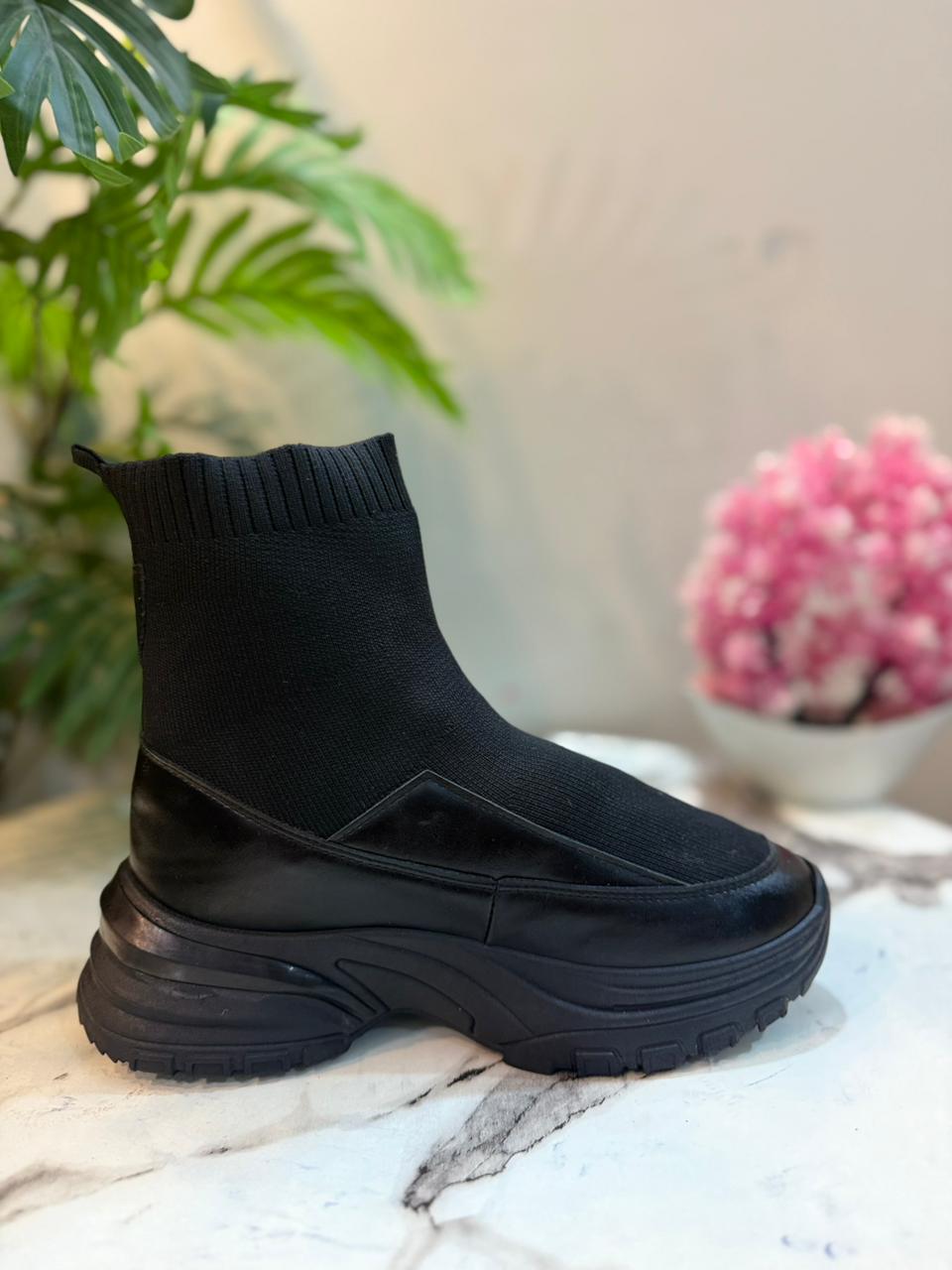 Black sock chunky sole boot (Unknown)