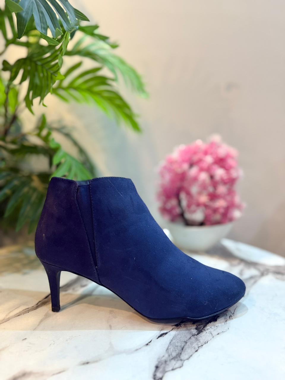 Blue suede zipper ankle boot (Debenhams)