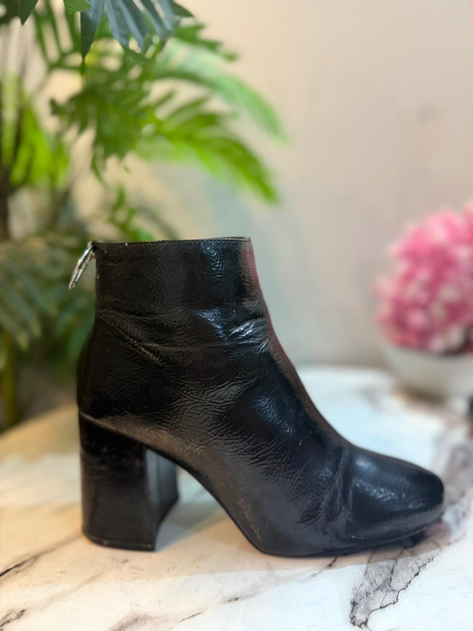 Black patent leather back zipper ankle boot (Forever 21)