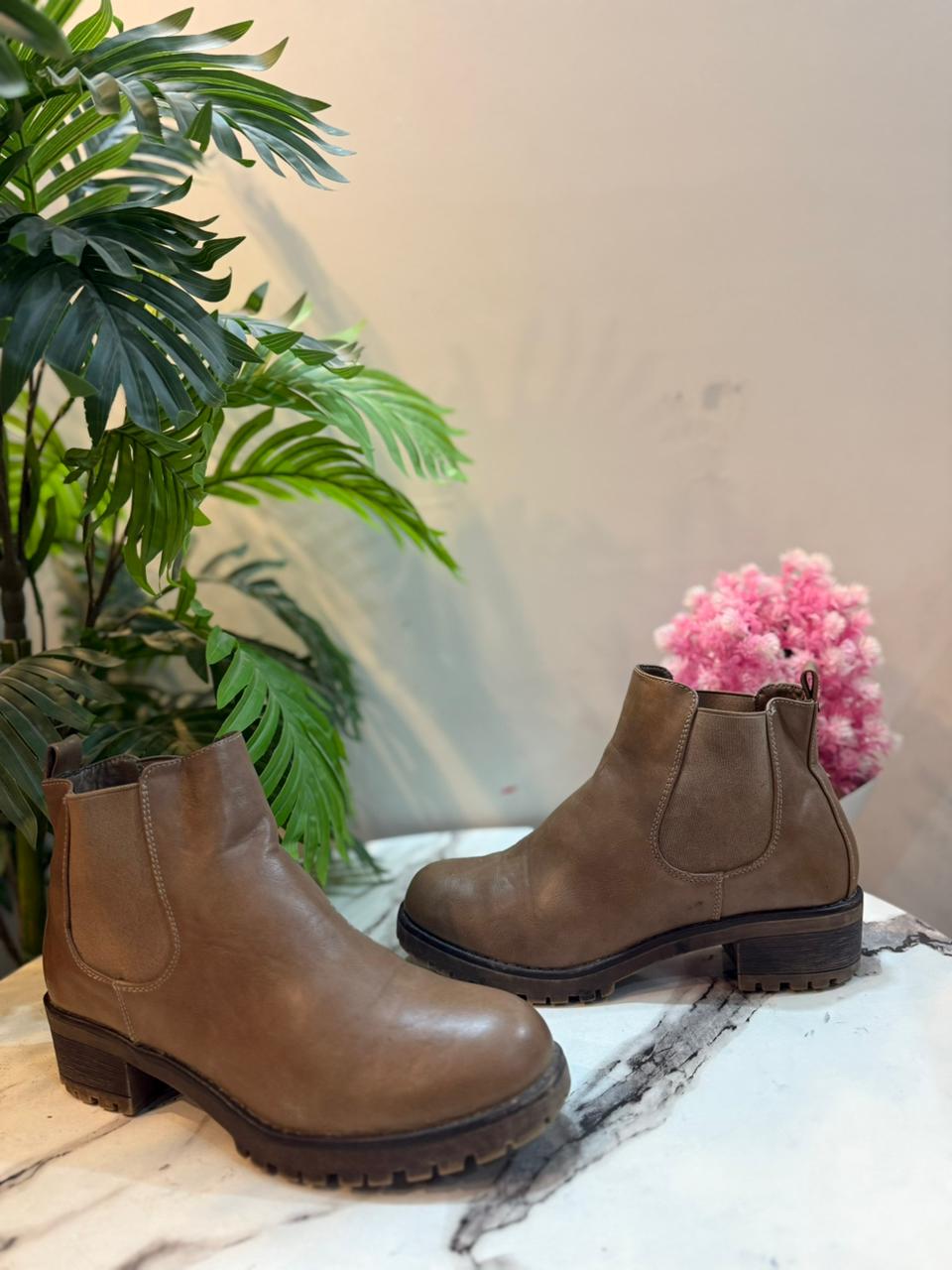 Brown leather ankle boot (Kayla)