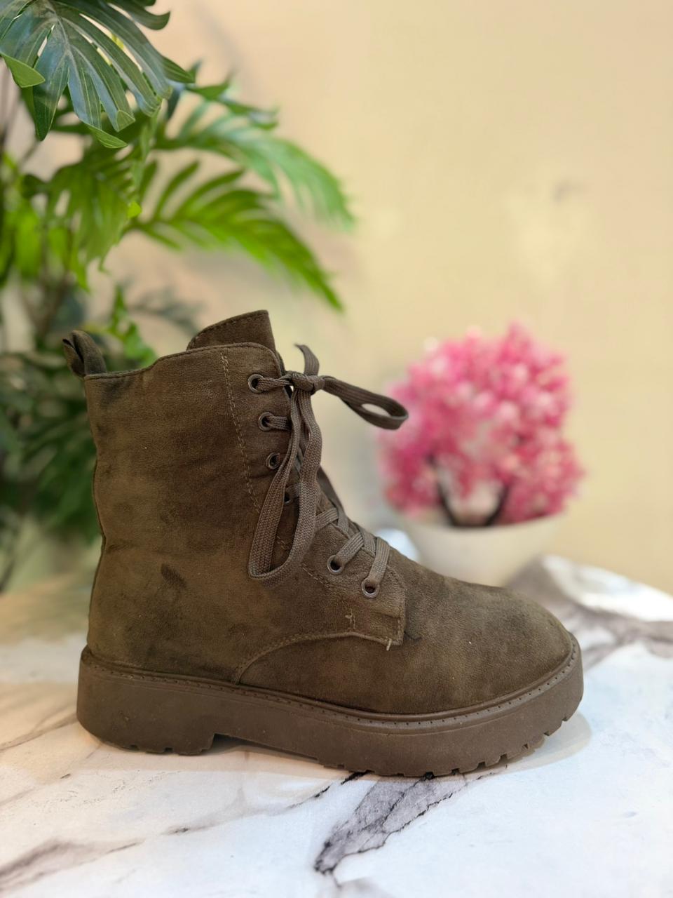 Green suede laceup zipper ankle boot (Unknown)