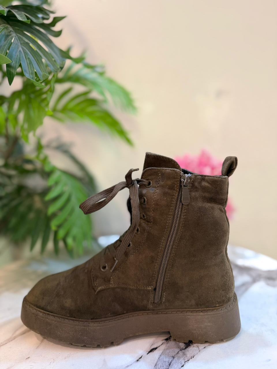 Green suede laceup zipper ankle boot (Unknown)