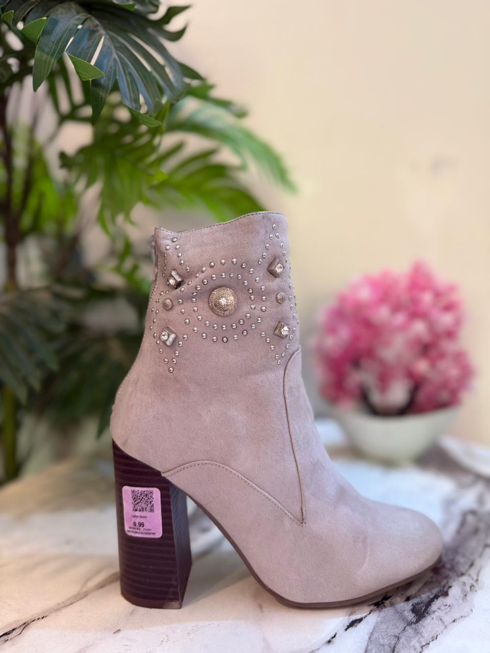 Grey suede back zipper ankle boot (Forever 21)