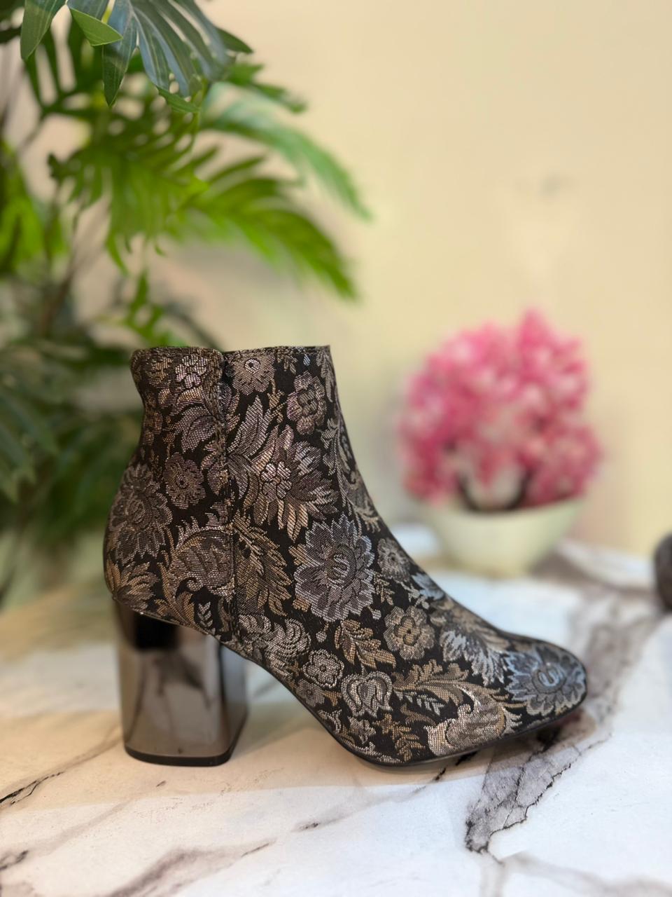 Printed leather zipper ankle boot (Aldo)