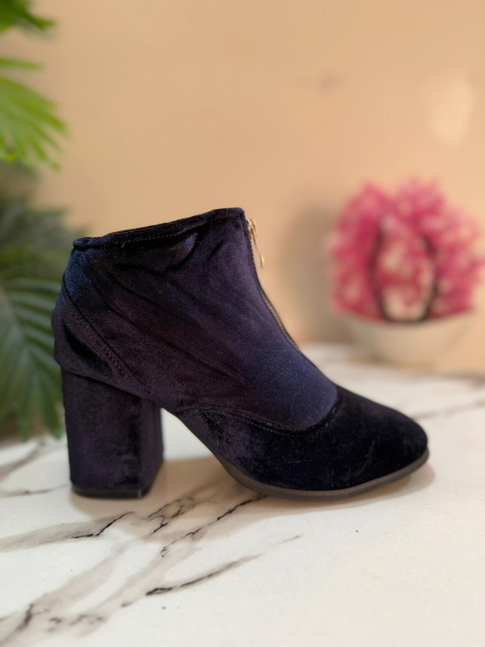 Deep blue velvet front zipper ankle boot (andrea conti)