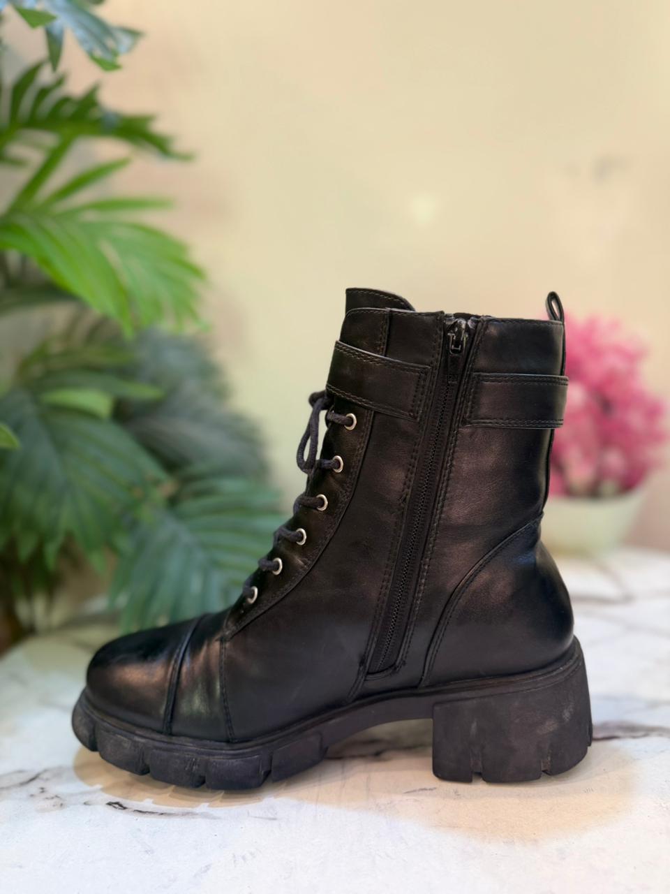 Black leather laceup zipper ankle boot (Graceland)