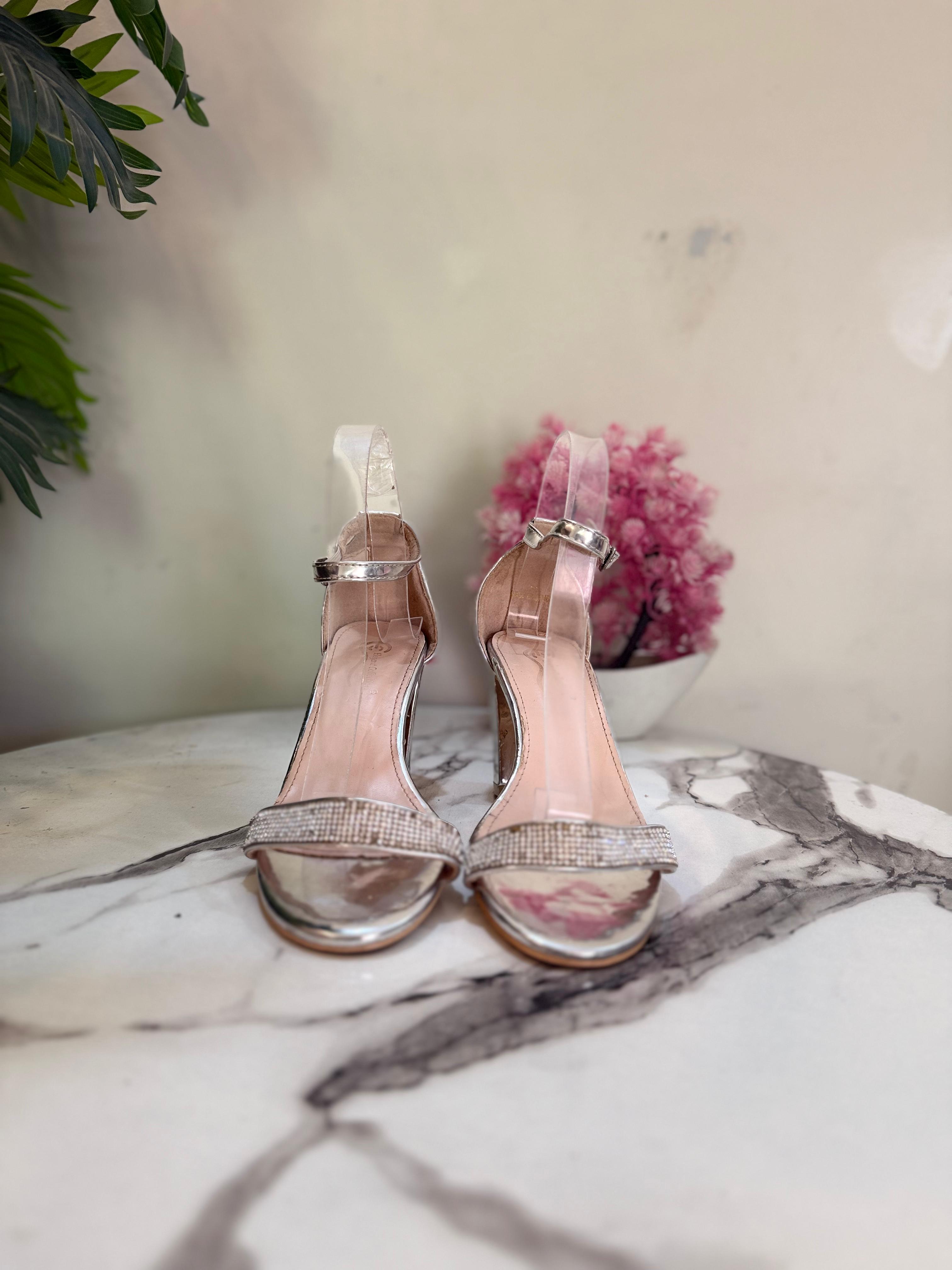 Elegant collection