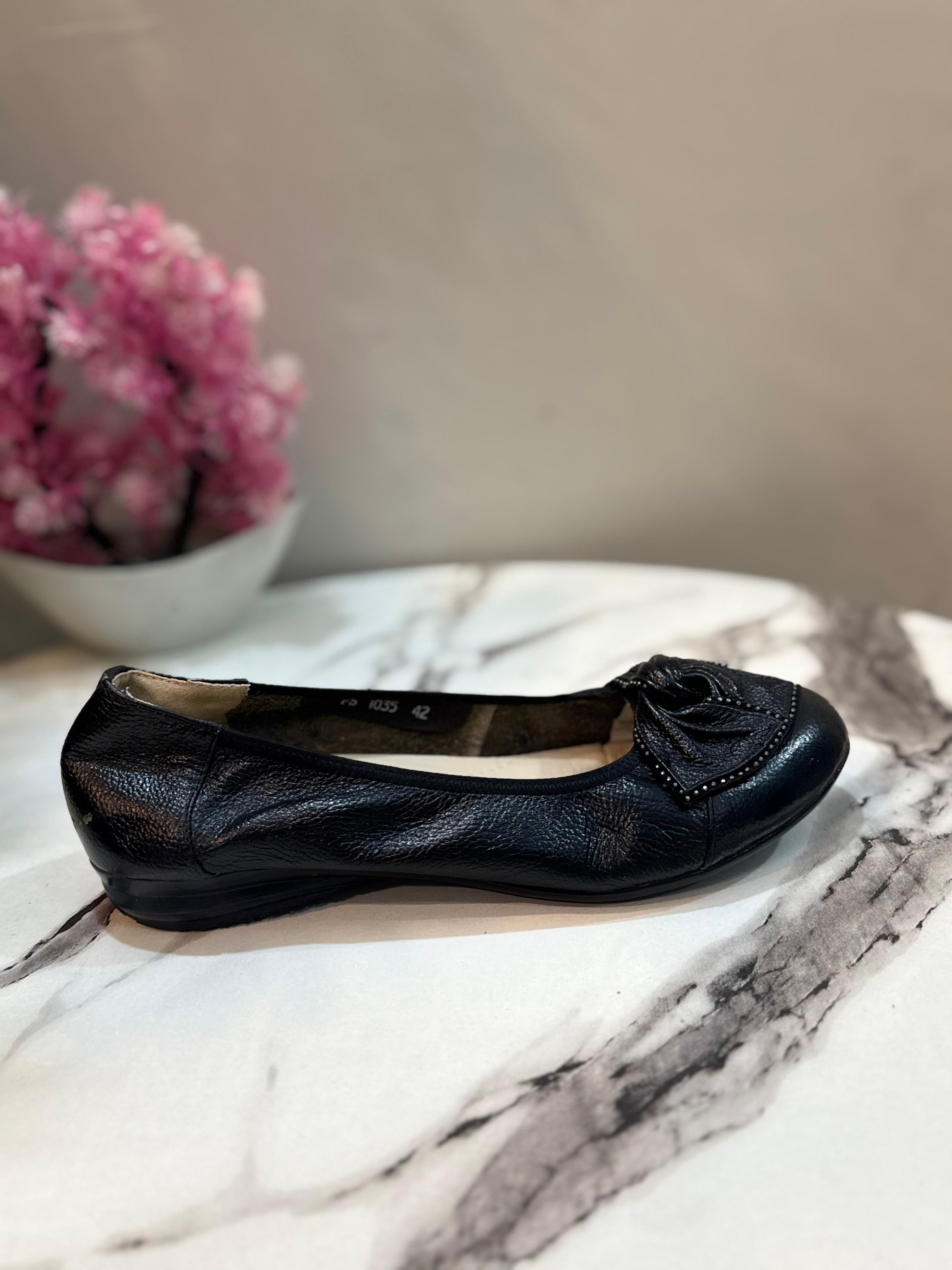 Auyi shoes