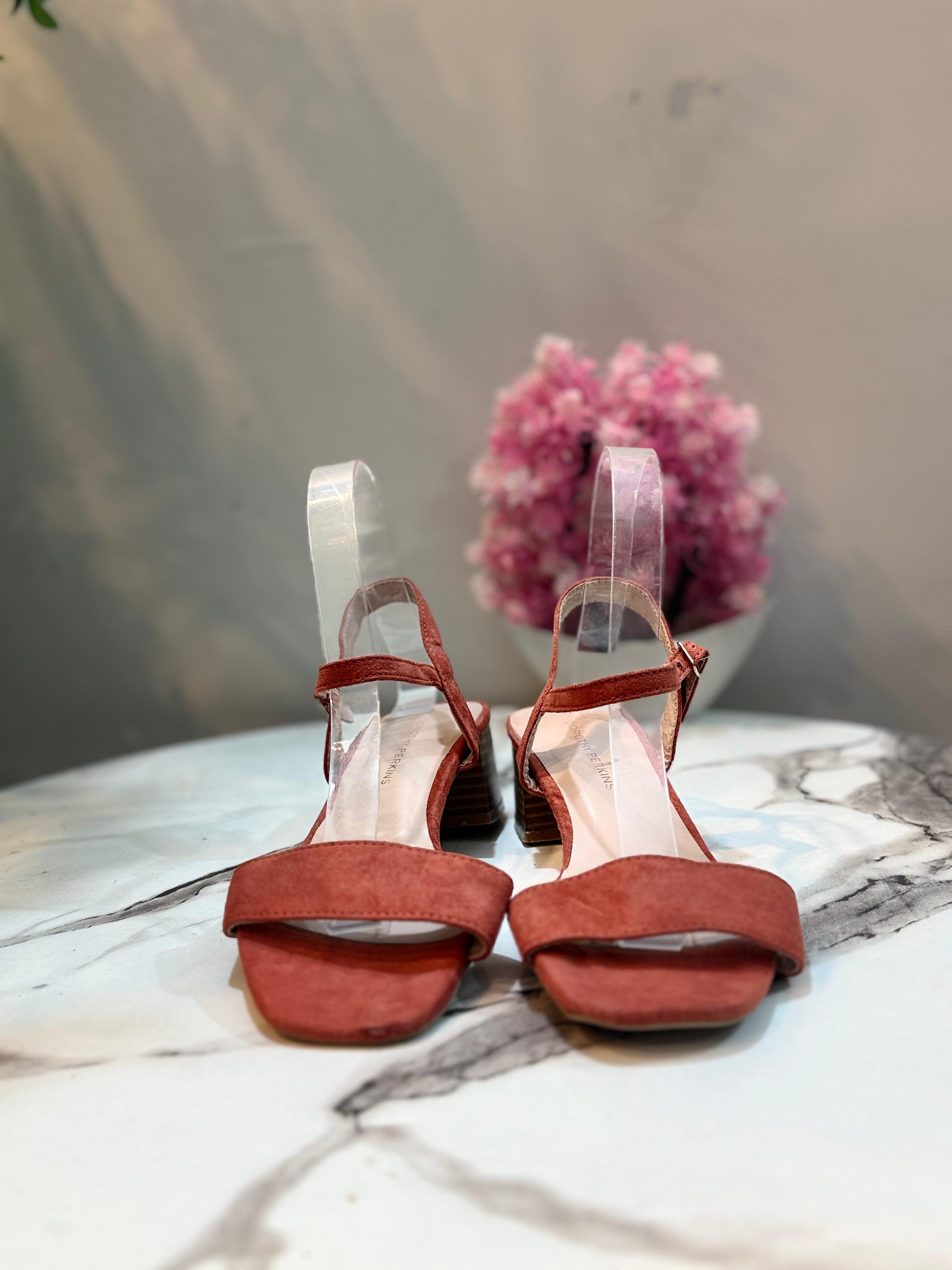 Dorothy perkins