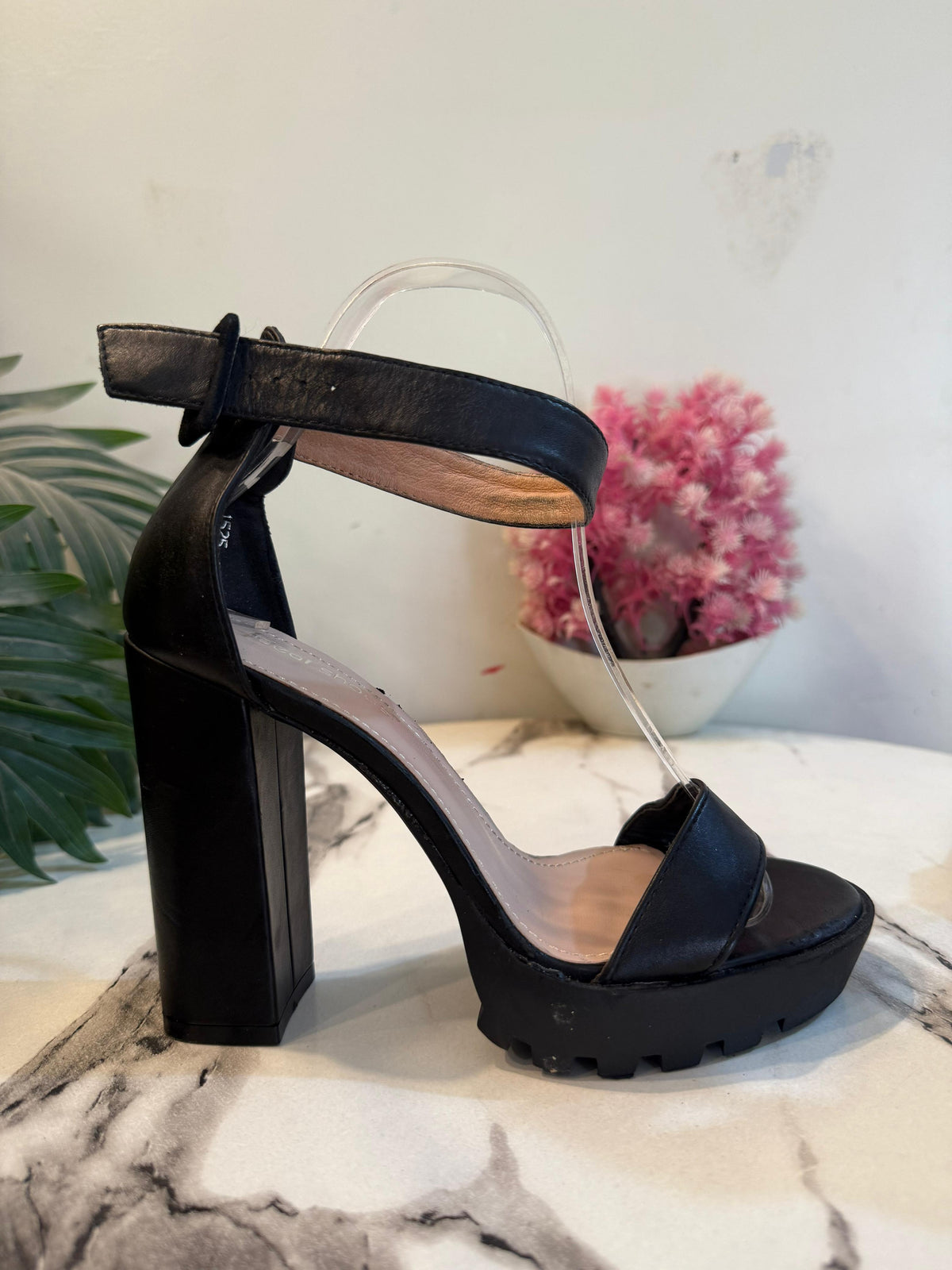Ideal shoes