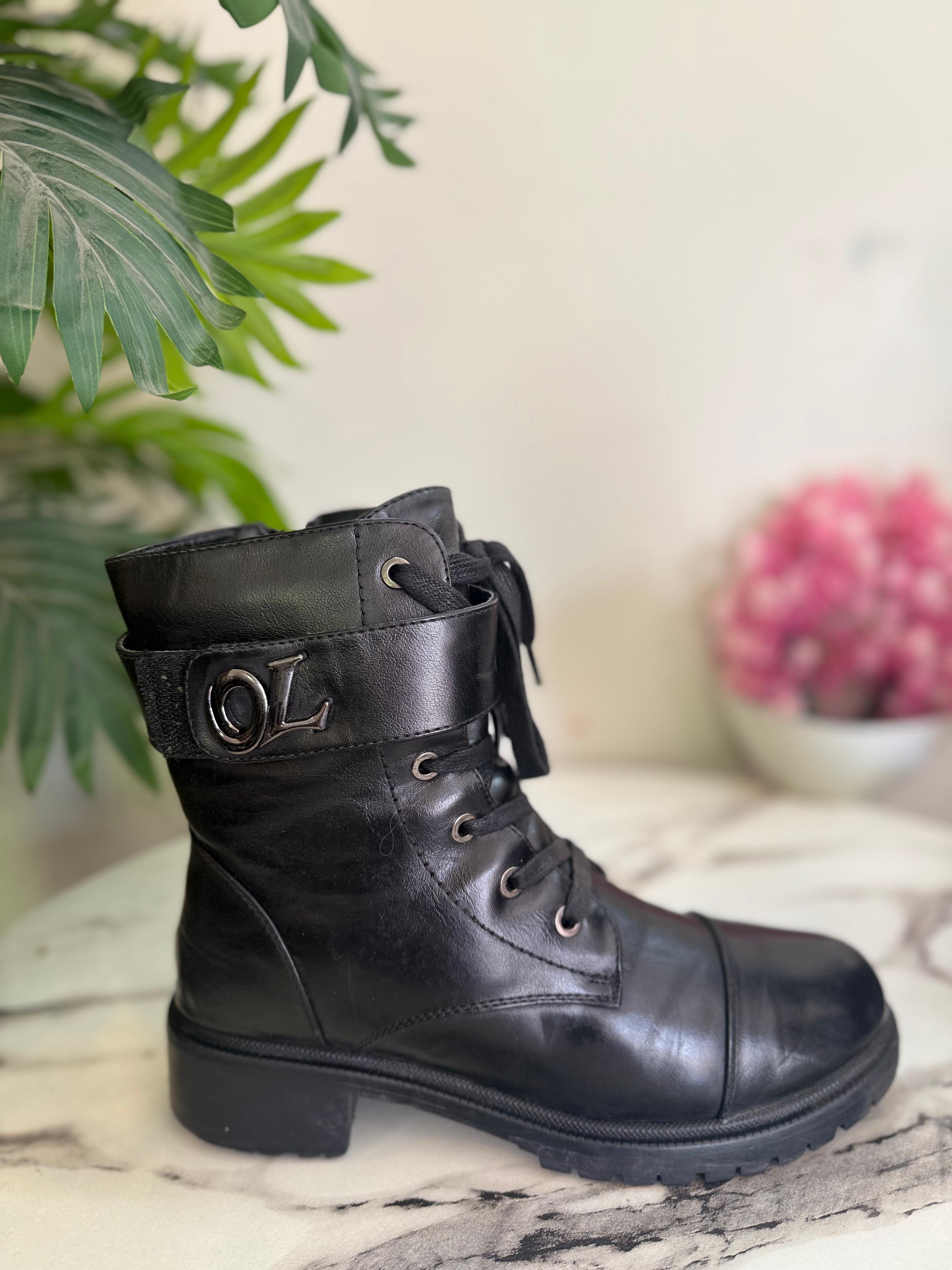 Black leather zipper lace up ankle boot (Europeanbrand)